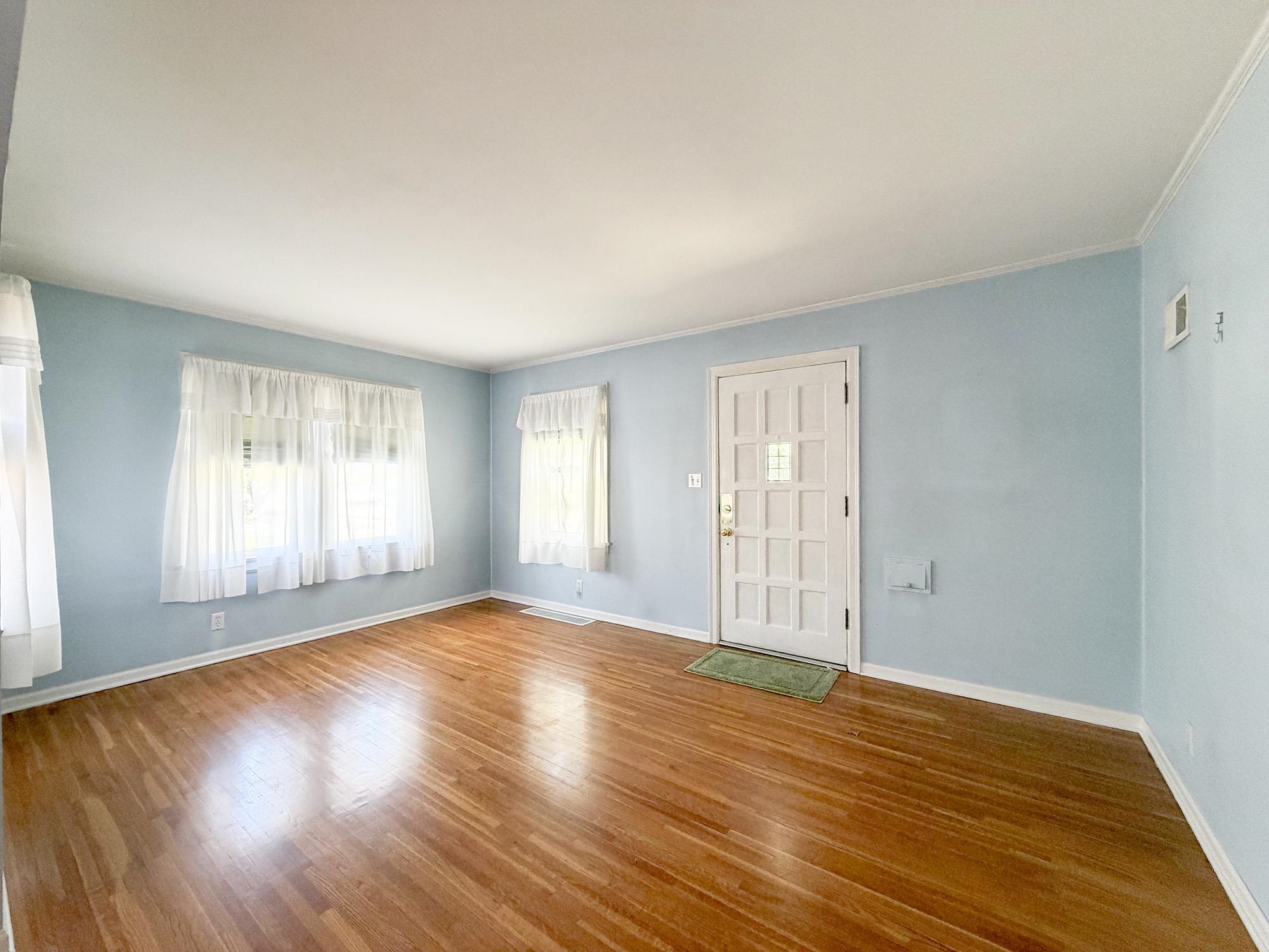 1300 Pershing St Property Photo 3