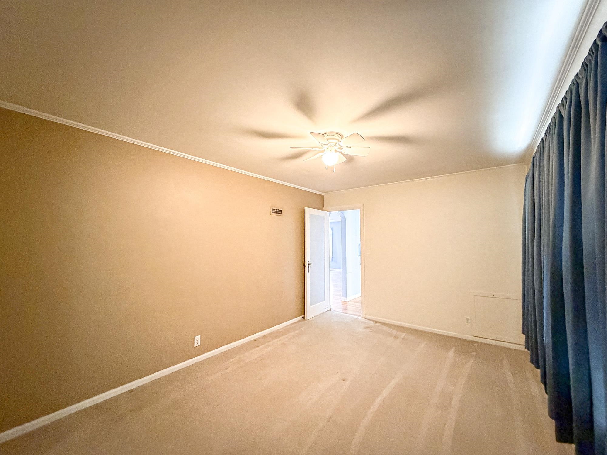 1300 Pershing St Property Photo 13