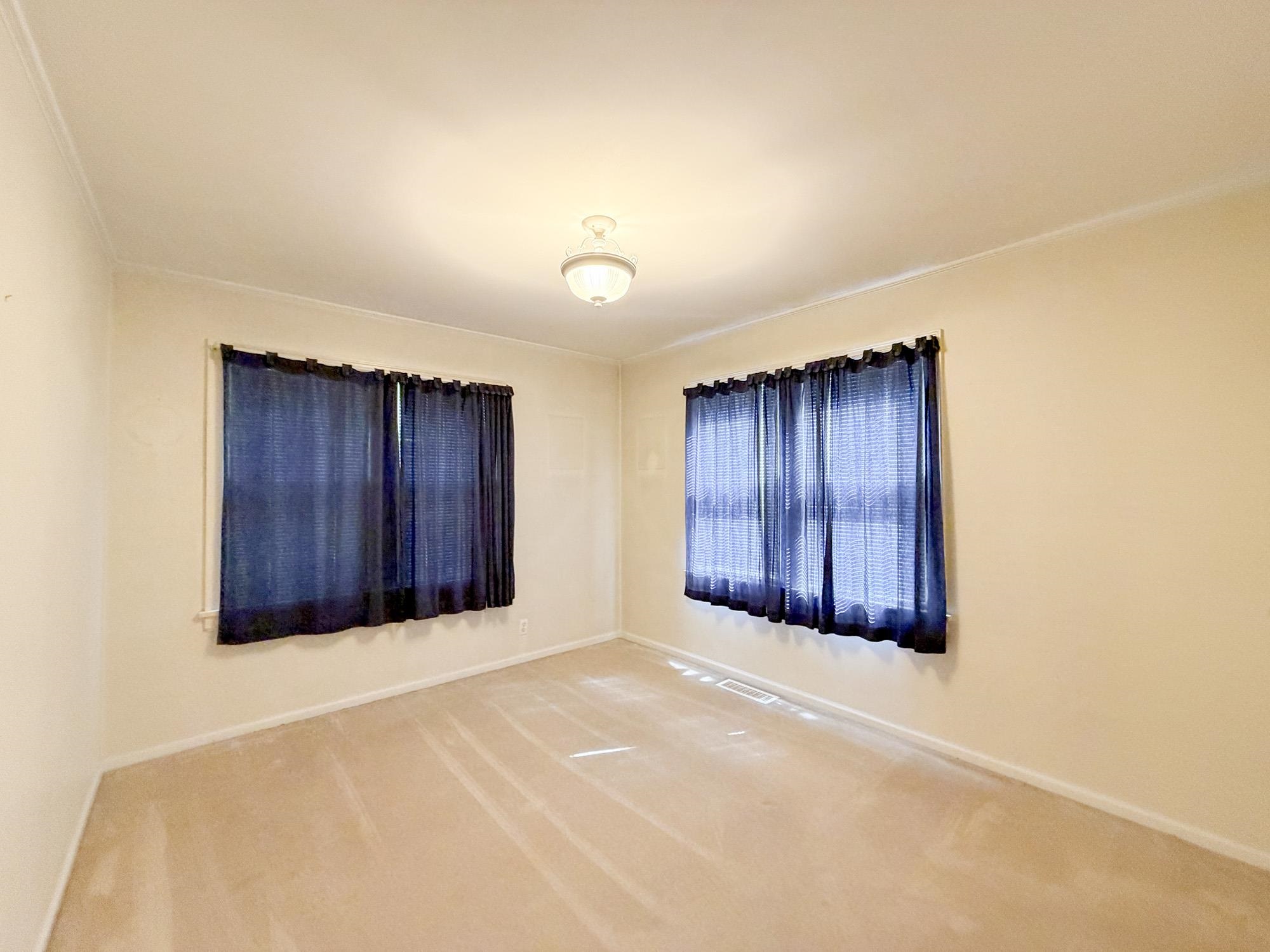 1300 Pershing St Property Photo 18