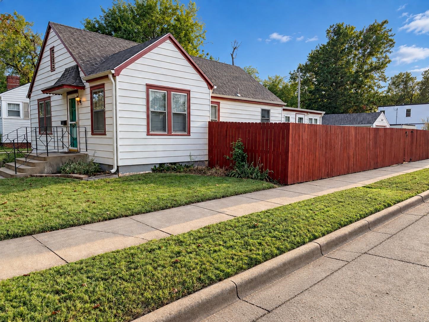 1300 Pershing St Property Photo 26