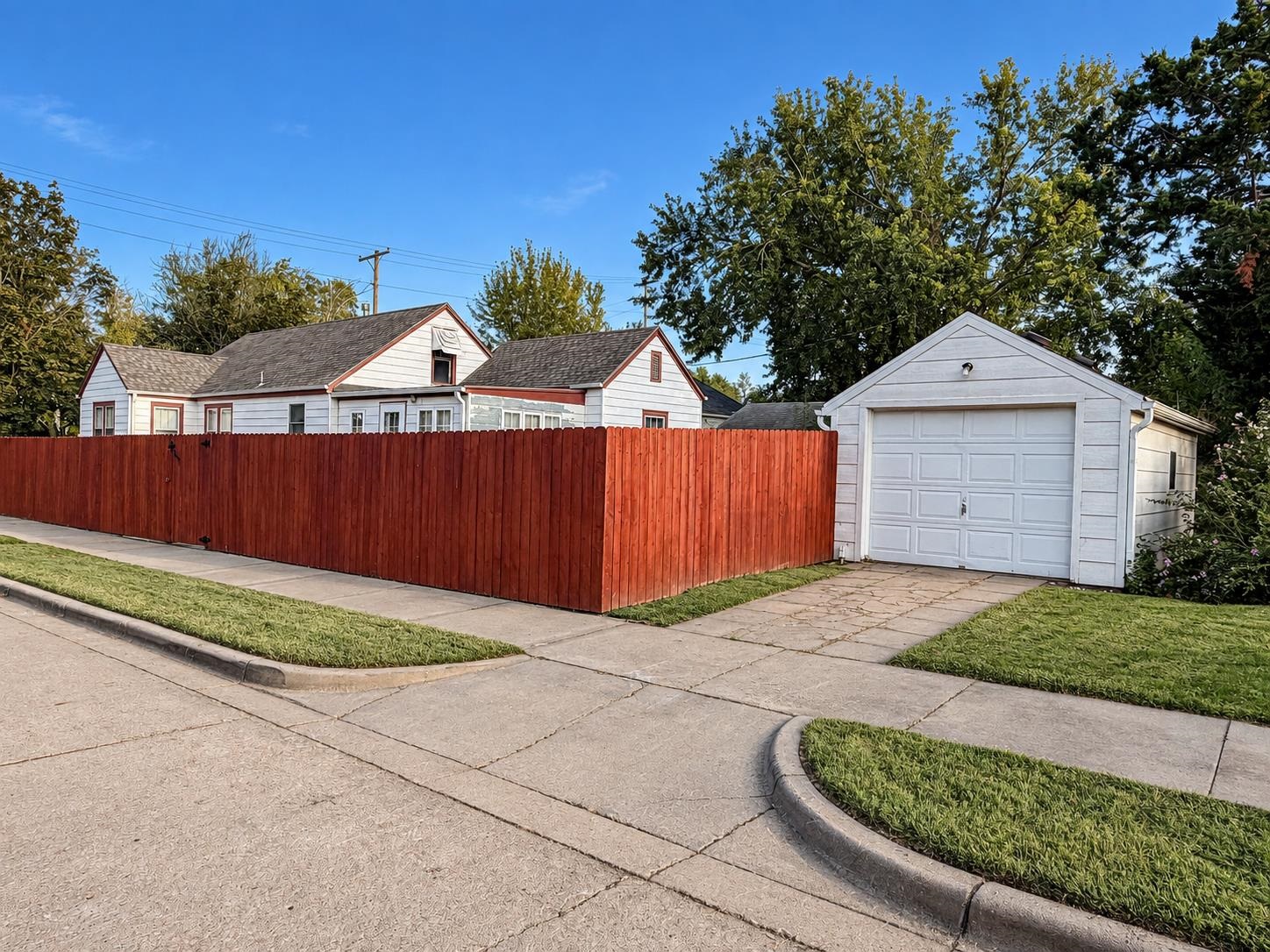 1300 Pershing St Property Photo 27