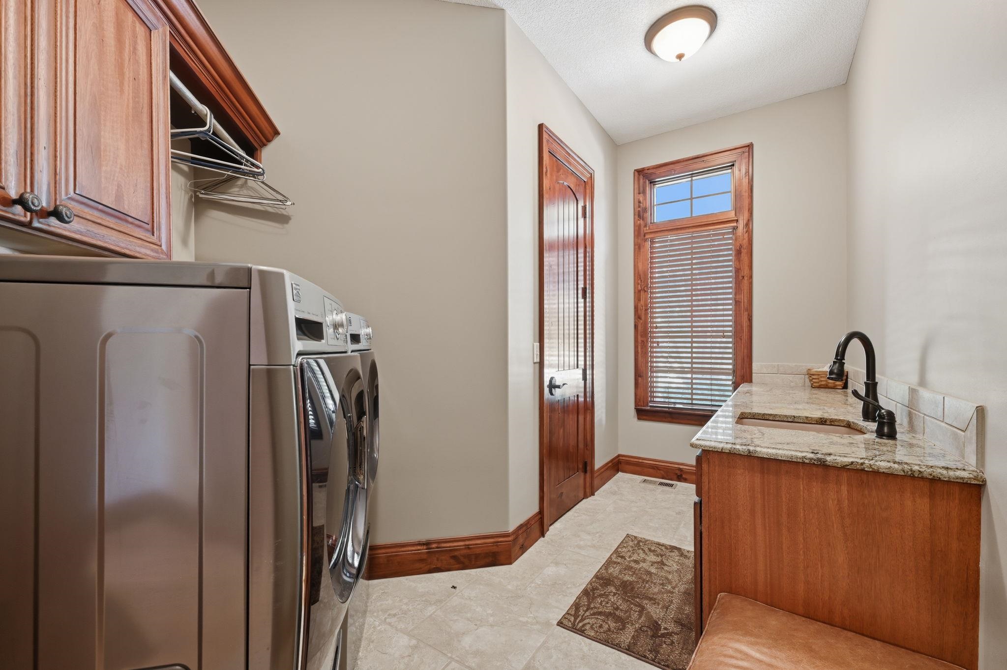 4010 N Fiddlers Cove Property Photo 17