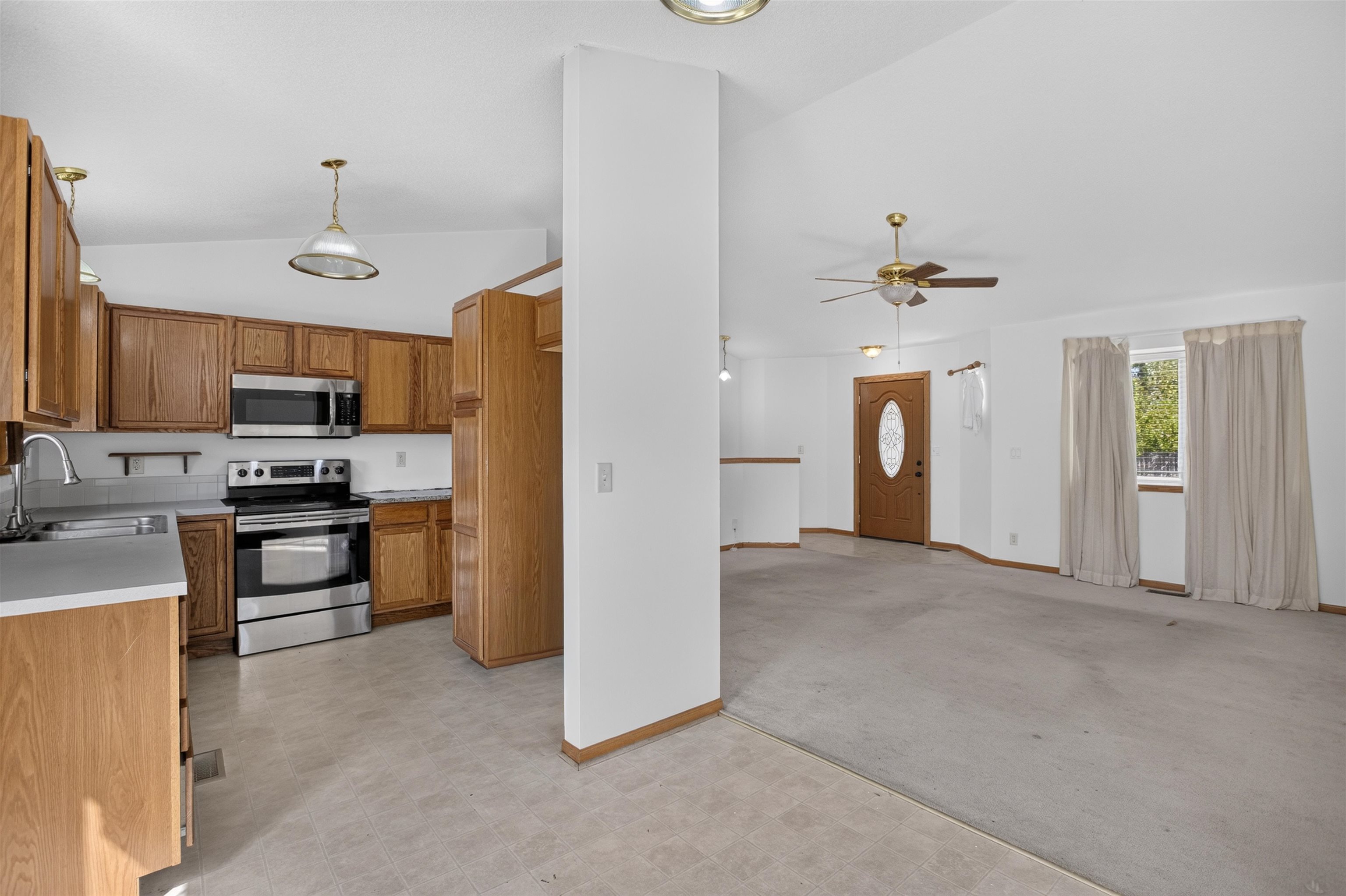 2813 W 43rd St S Property Photo 12