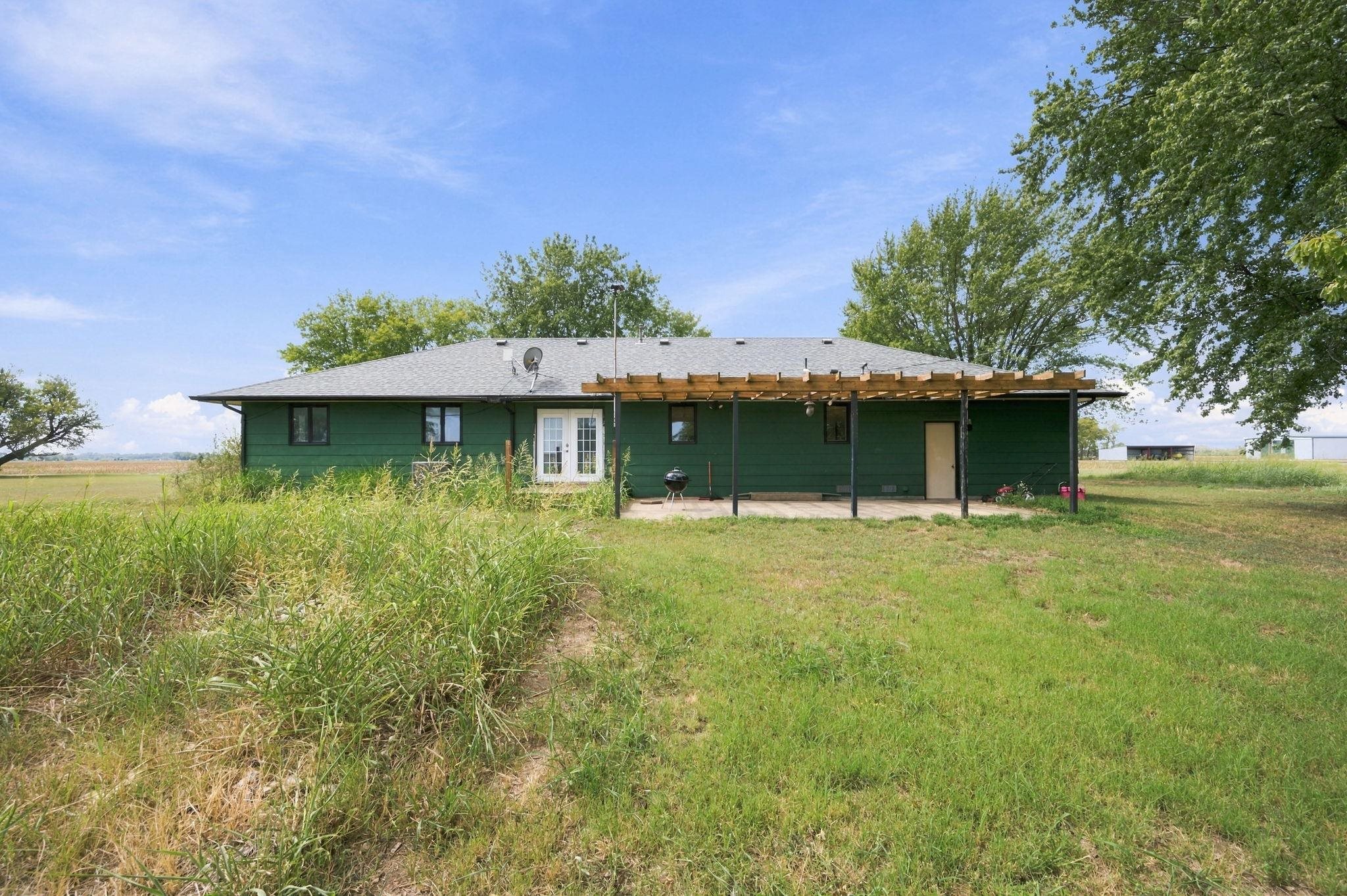 15574 11th Property Photo 26