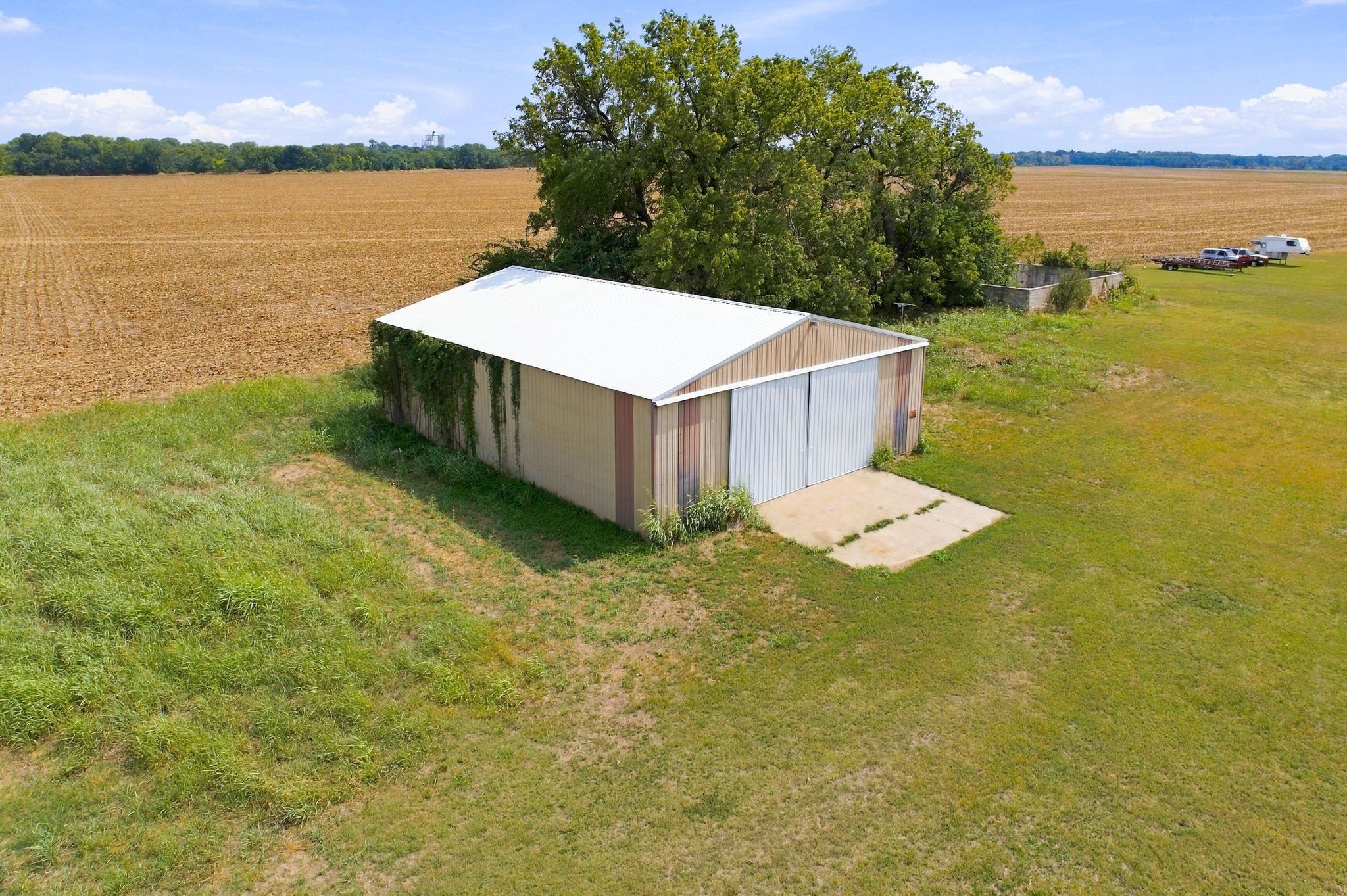 15574 11th Property Photo 31