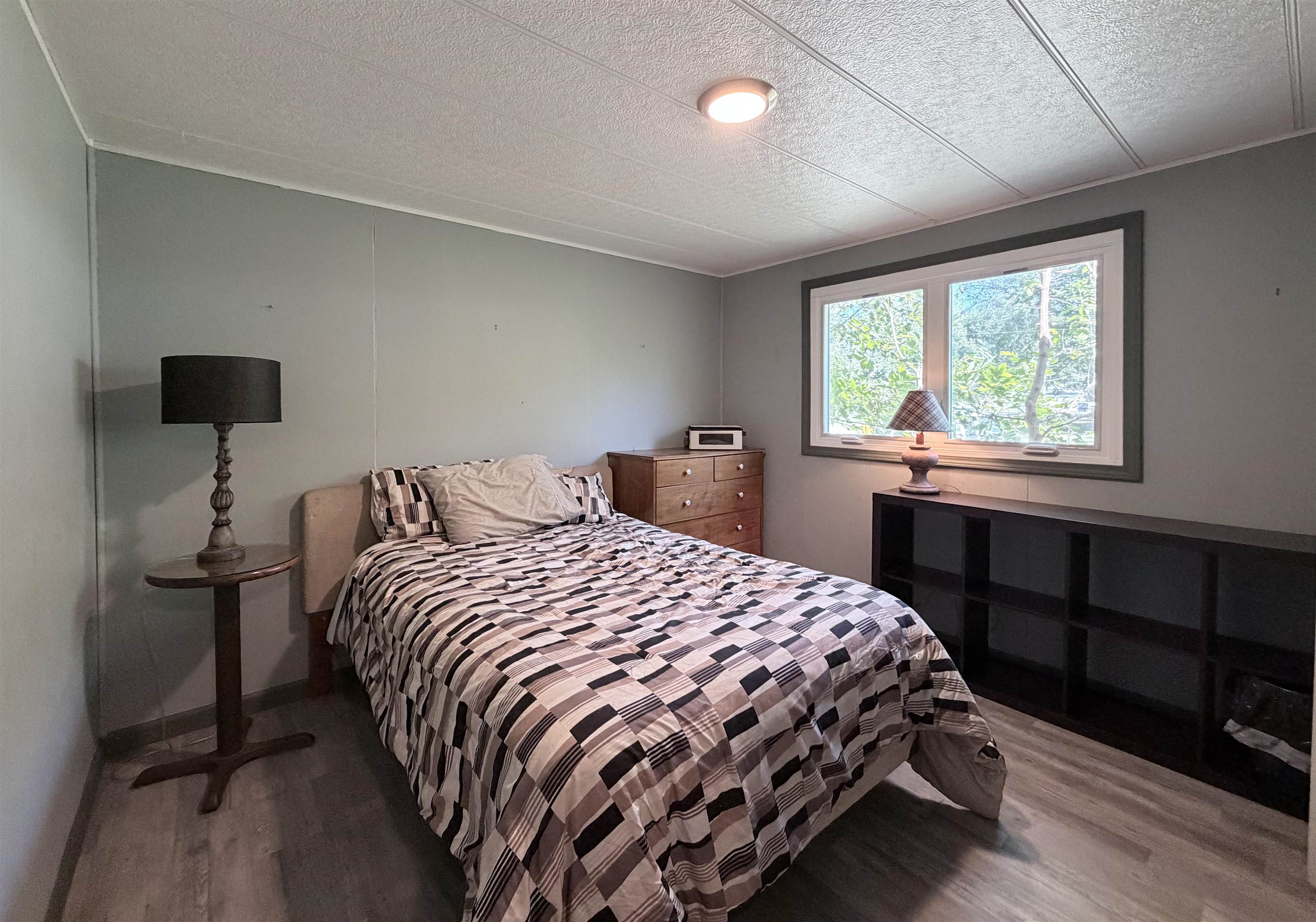 304 S Valley Property Photo 10