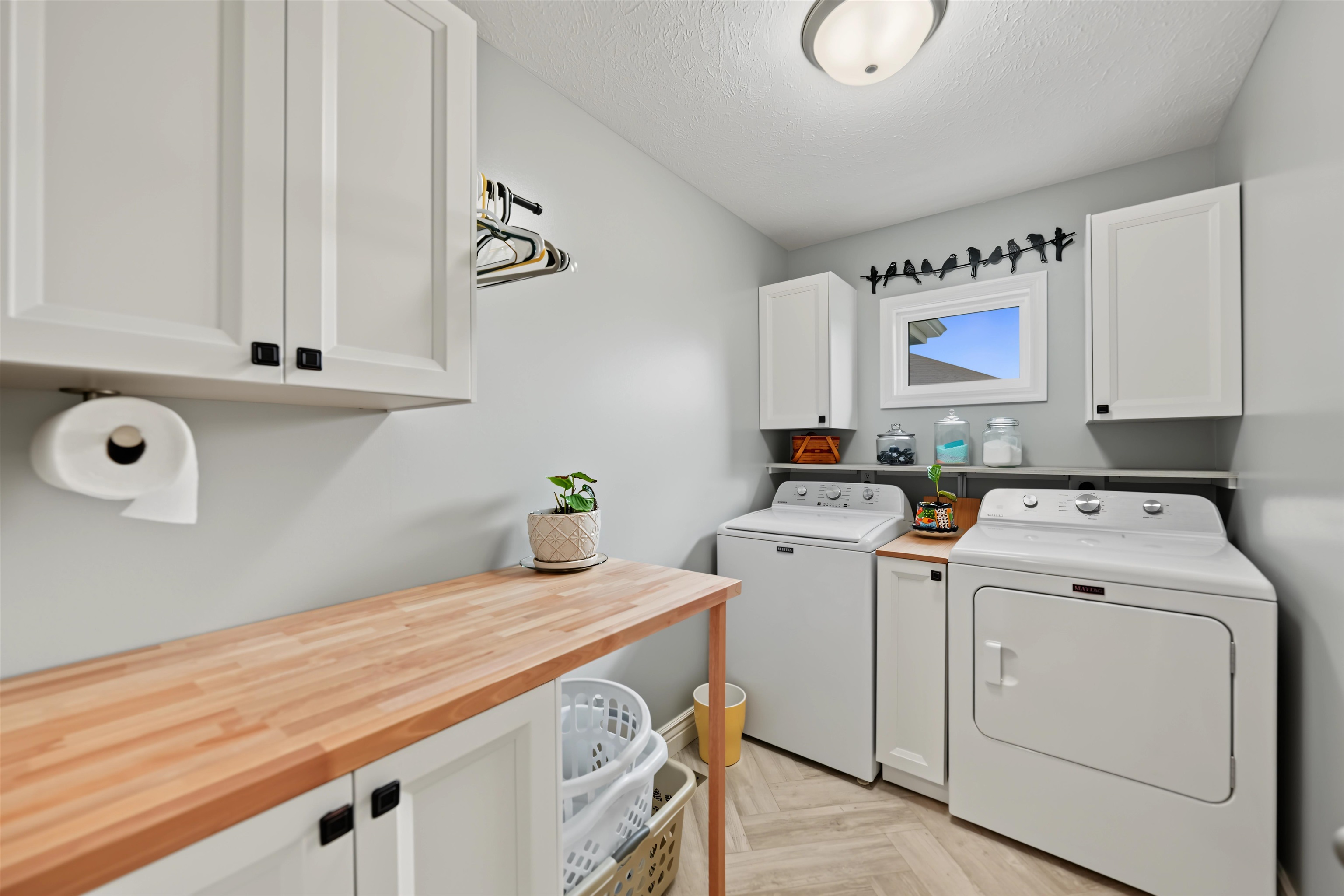 1813 Bluestem Ln Property Photo 19