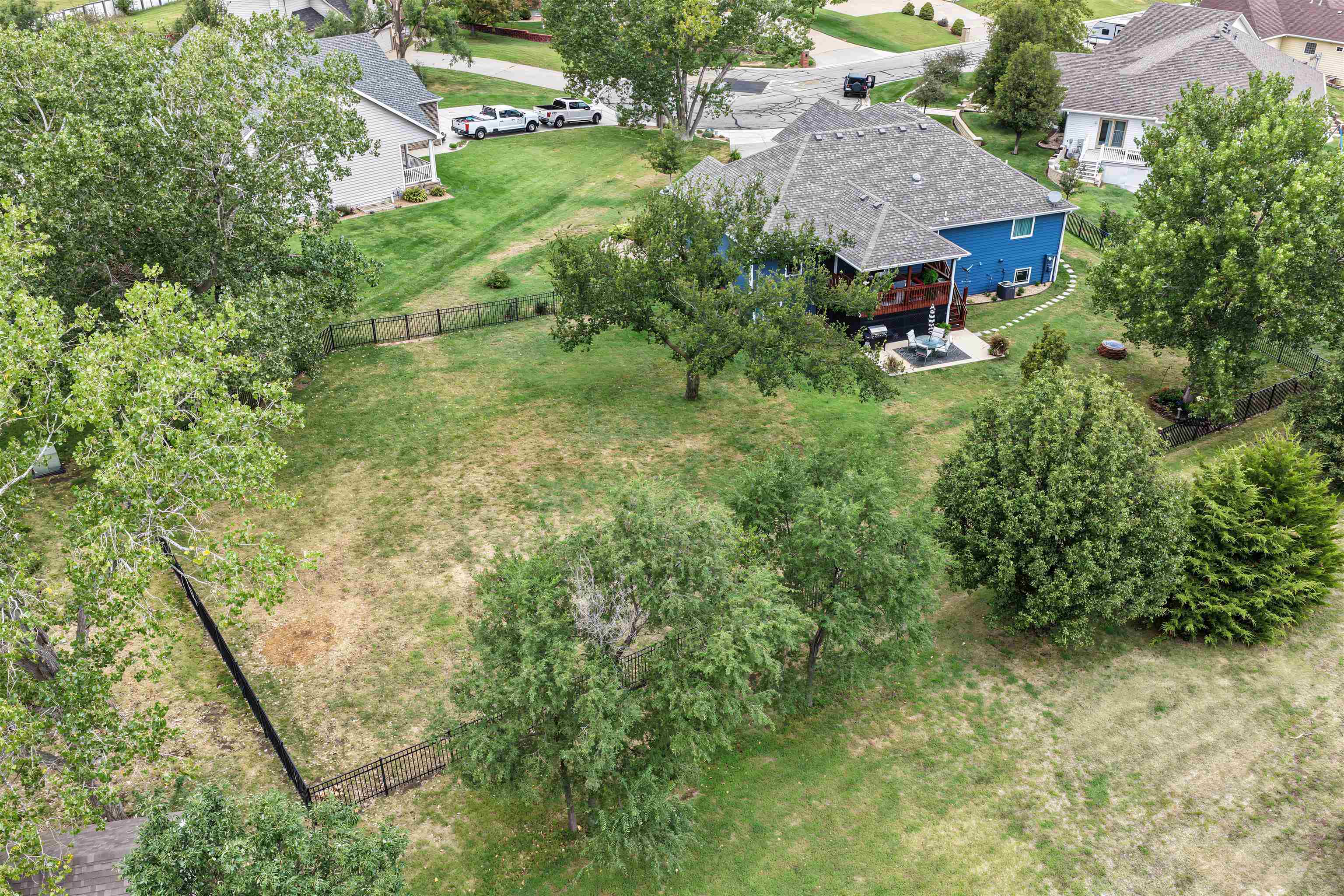 1813 Bluestem Ln Property Photo 33