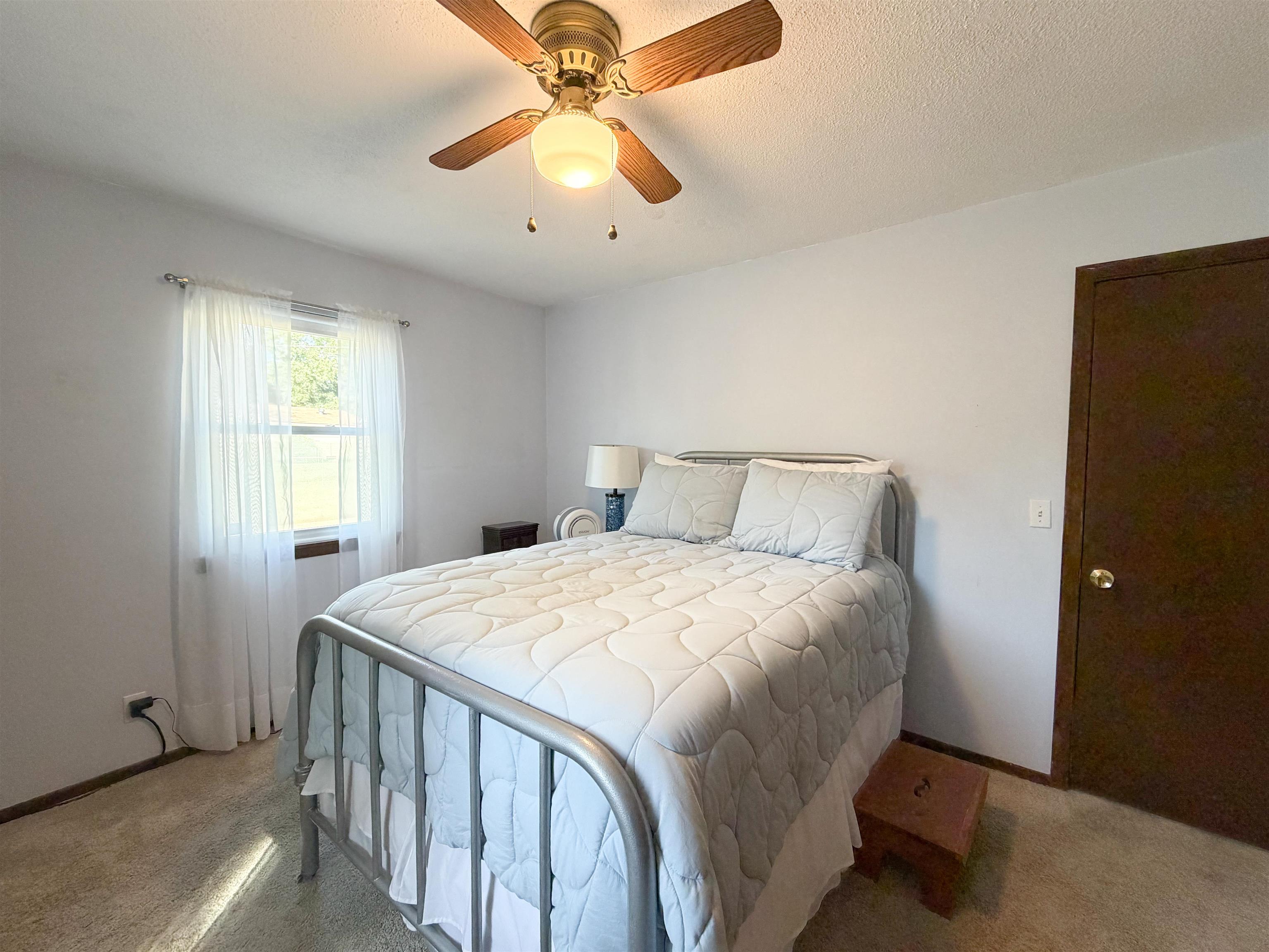 1814 E Frontenac Property Photo 9