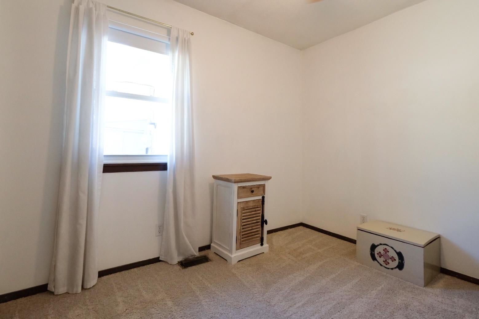 1814 E Frontenac Property Photo 13
