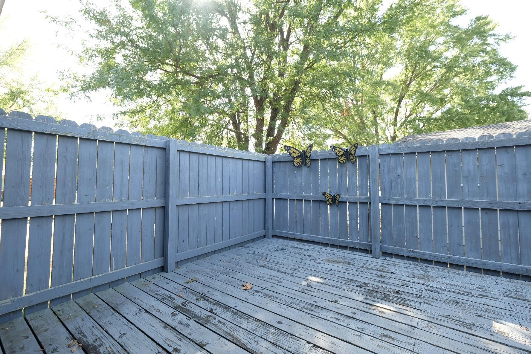 1814 E Frontenac Property Photo 15
