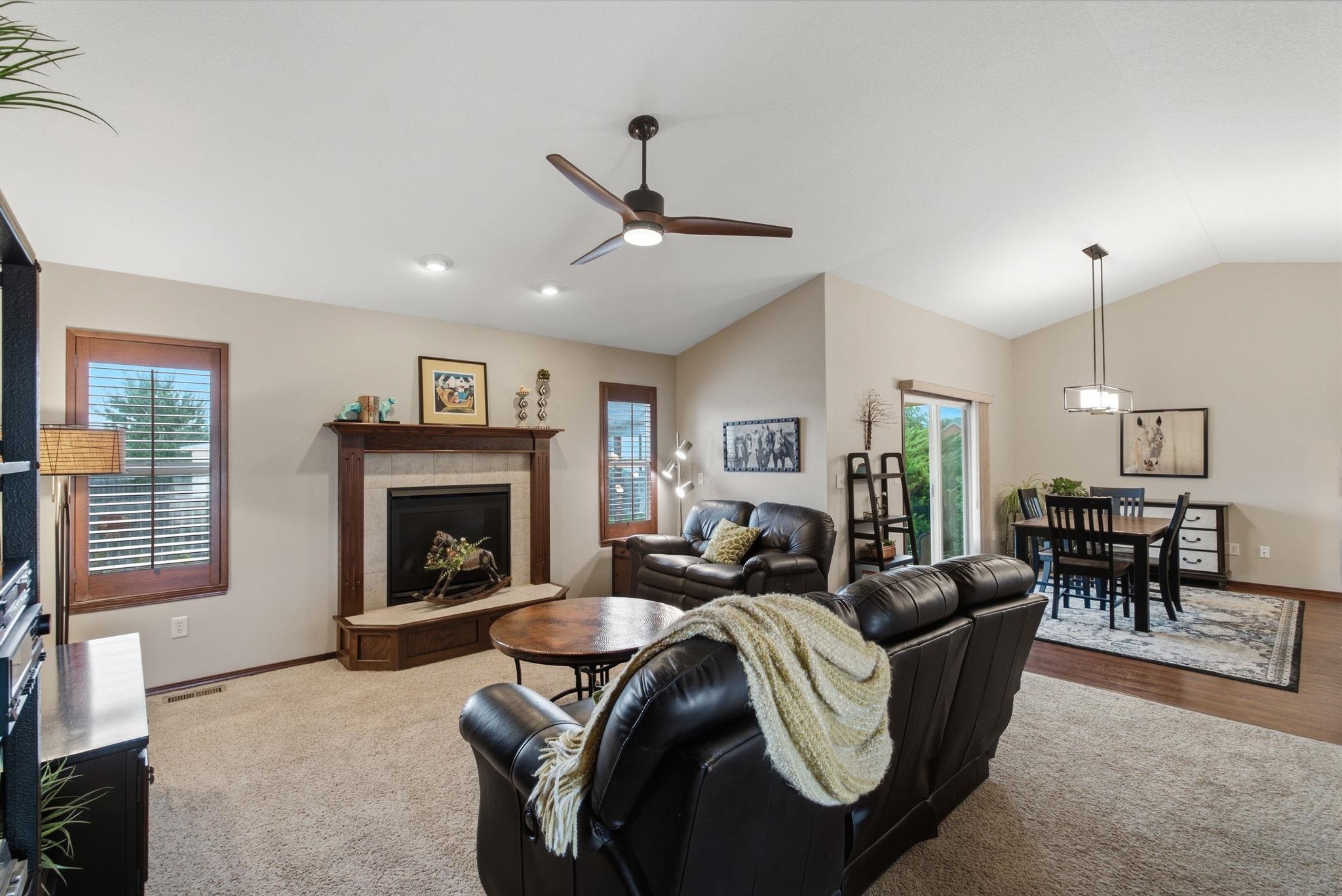 2917 N Rock Bridge Ct Property Photo 5
