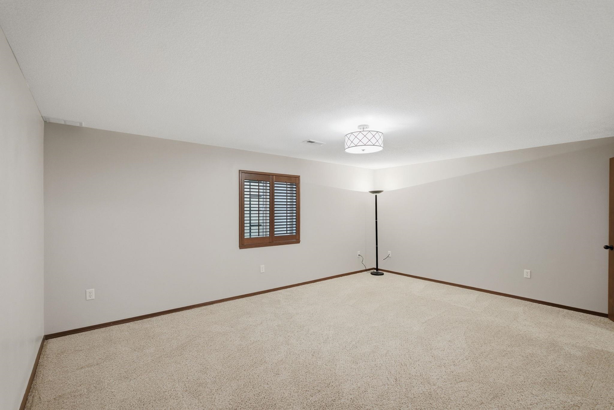 2917 N Rock Bridge Ct Property Photo 23