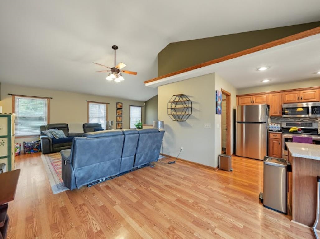 2402 Pinnacle Dr. Property Photo 13