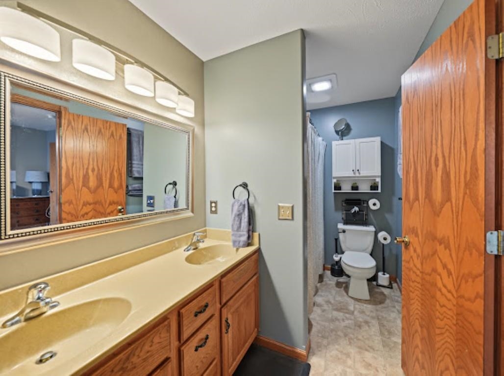 2402 Pinnacle Dr. Property Photo 17