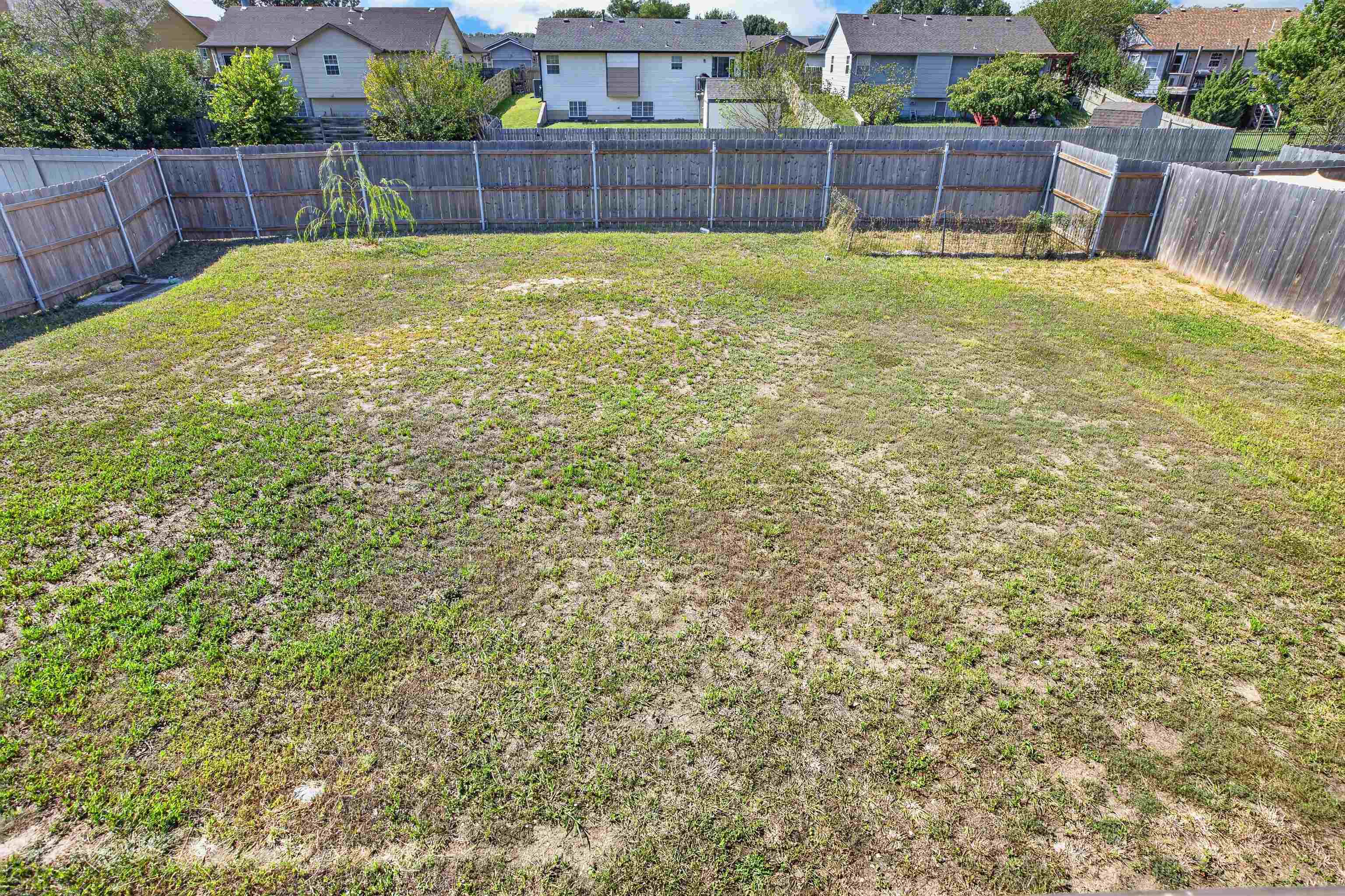 5021 S Chase Ave Property Photo 8