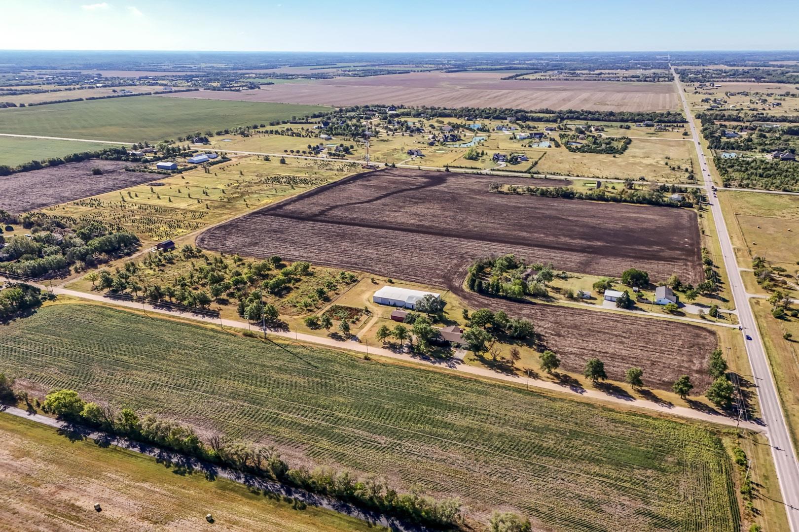 3+/- Acres E Creed St. Property Photo 14