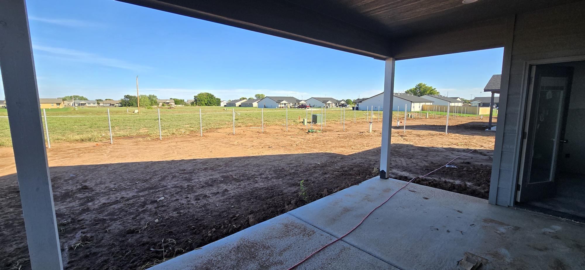 206 Tomahawk Property Photo 6