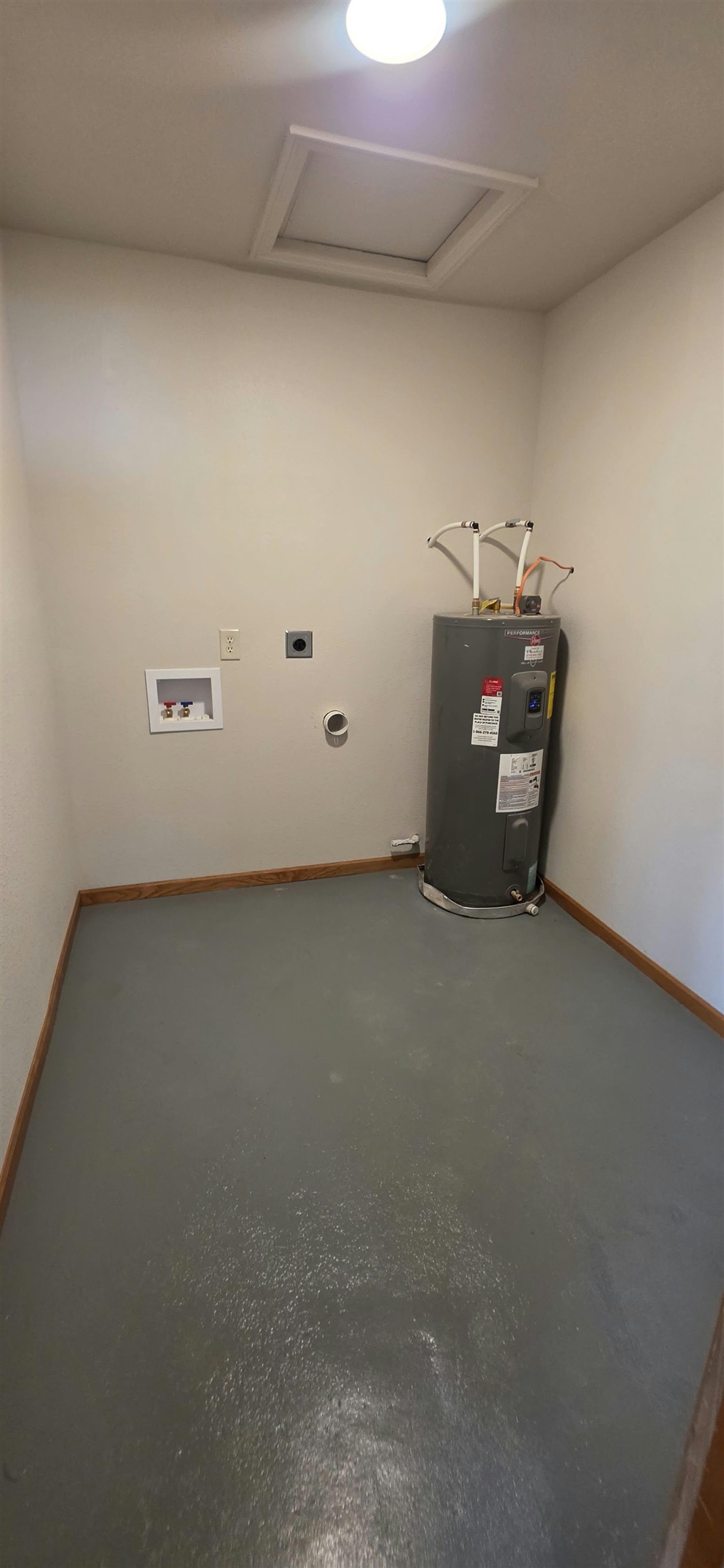 1312 W Regal St Property Photo 12