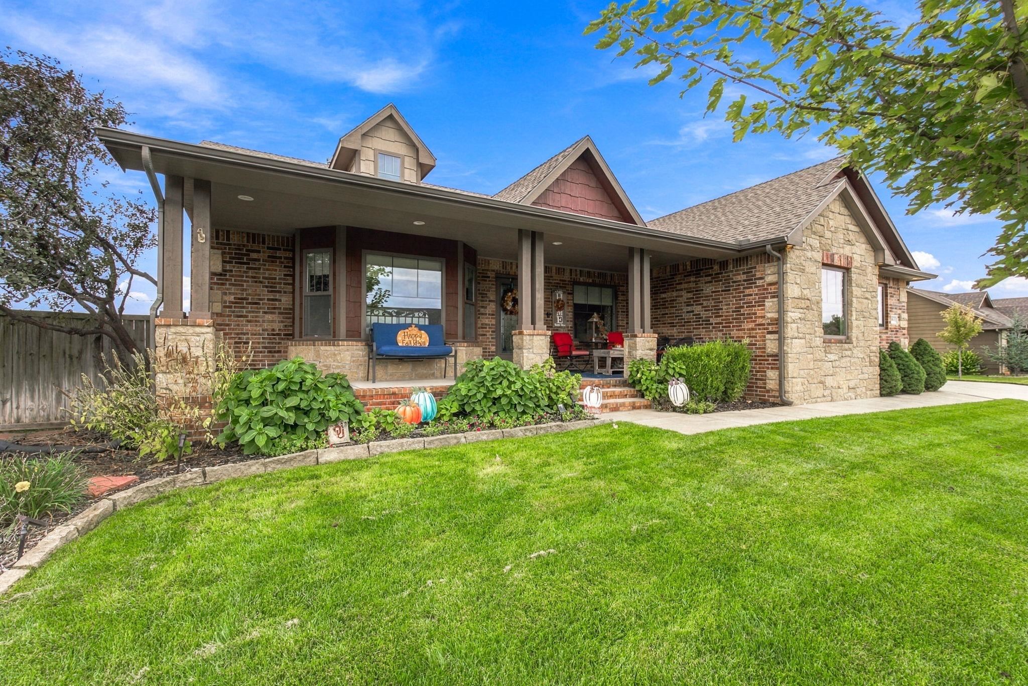 13811 E Watson St Property Photo 7