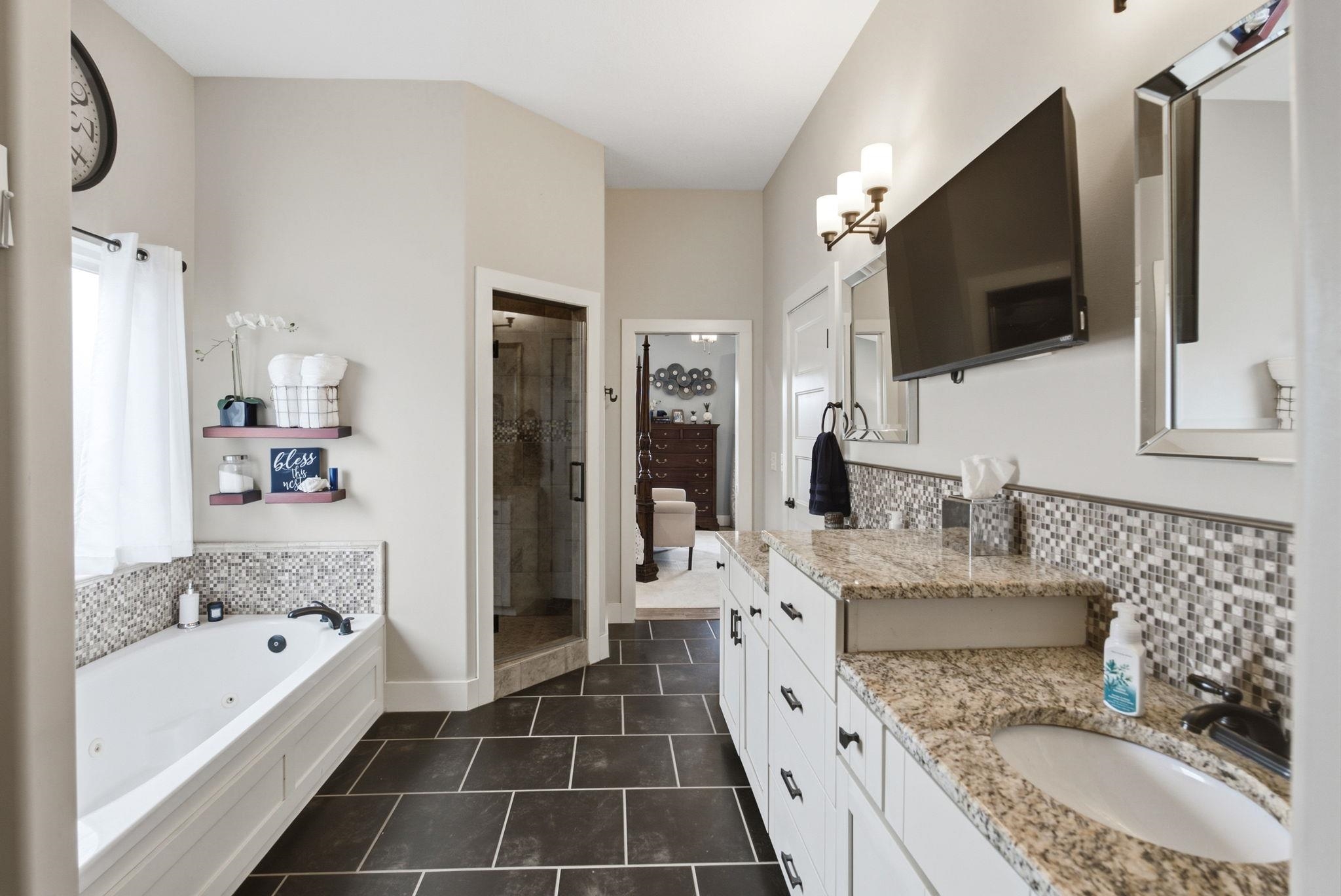 13811 E Watson St Property Photo 14