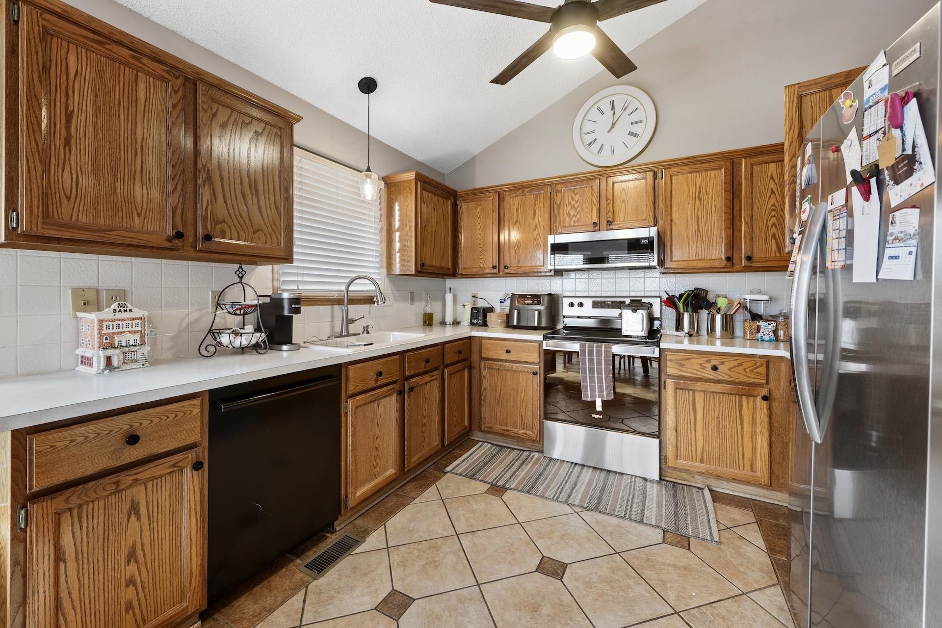 9701 W Greenspoint St Property Photo 3