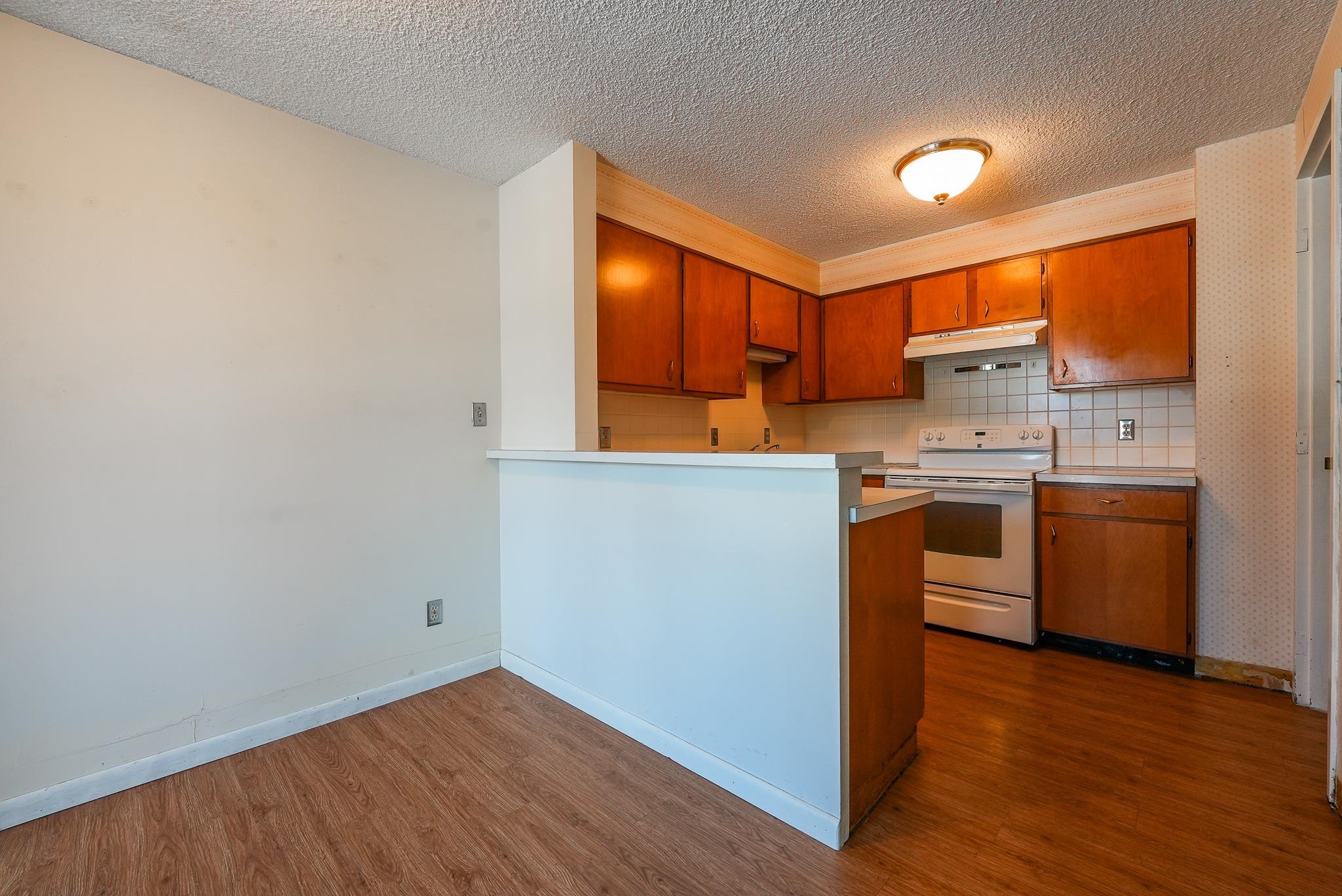 330 W Central Ave Apt 3a Property Photo 10