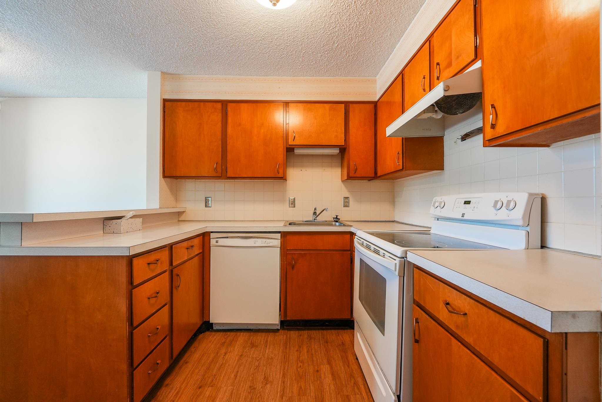 330 W Central Ave Apt 3a Property Photo 12