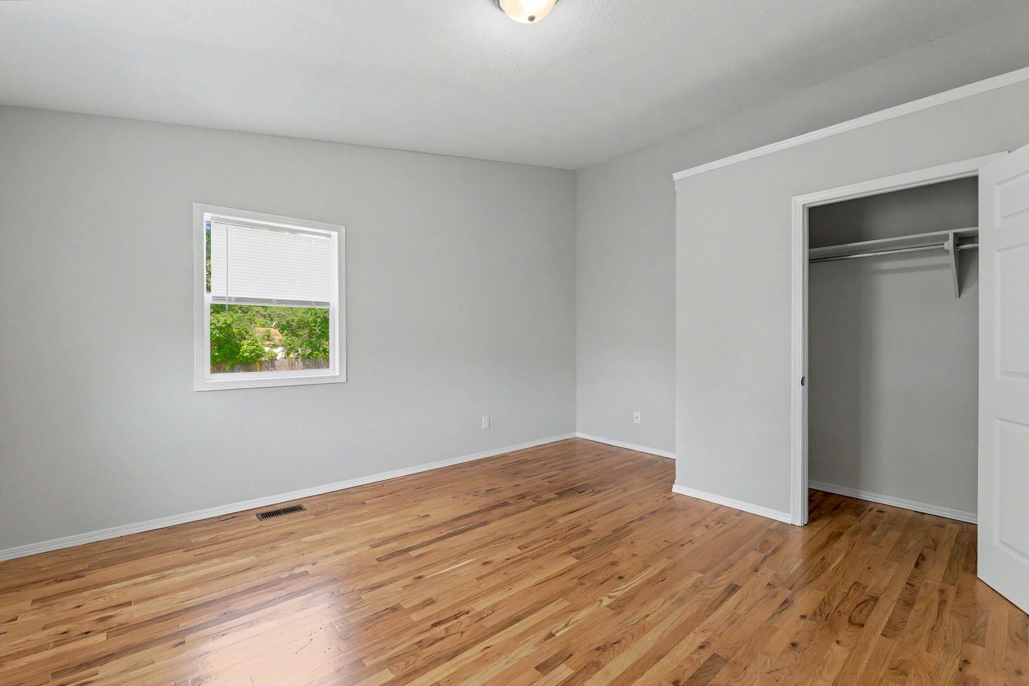 2611 N Lorraine Ave Property Photo 16