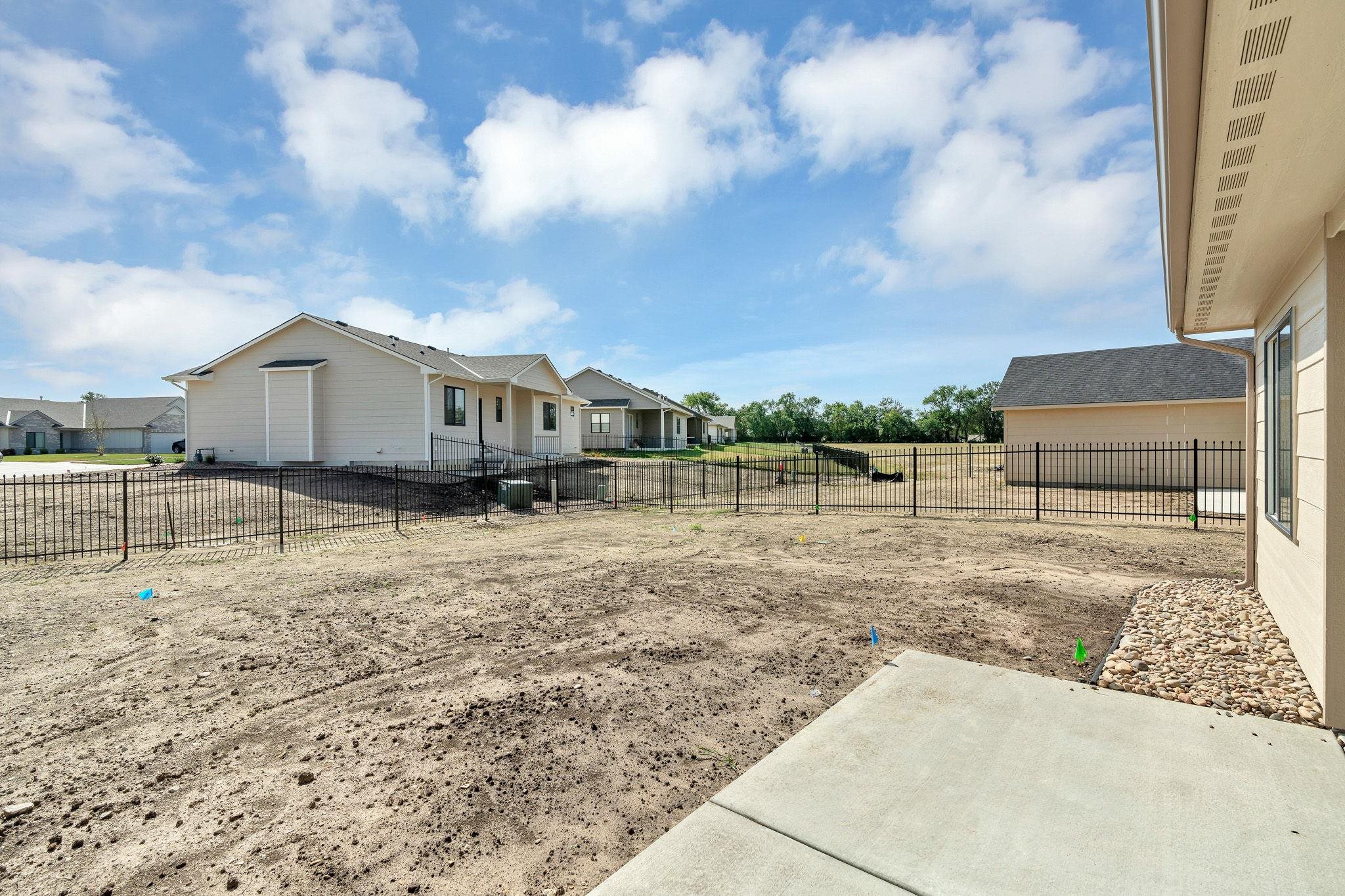 5853 Central Park Court Property Photo 30