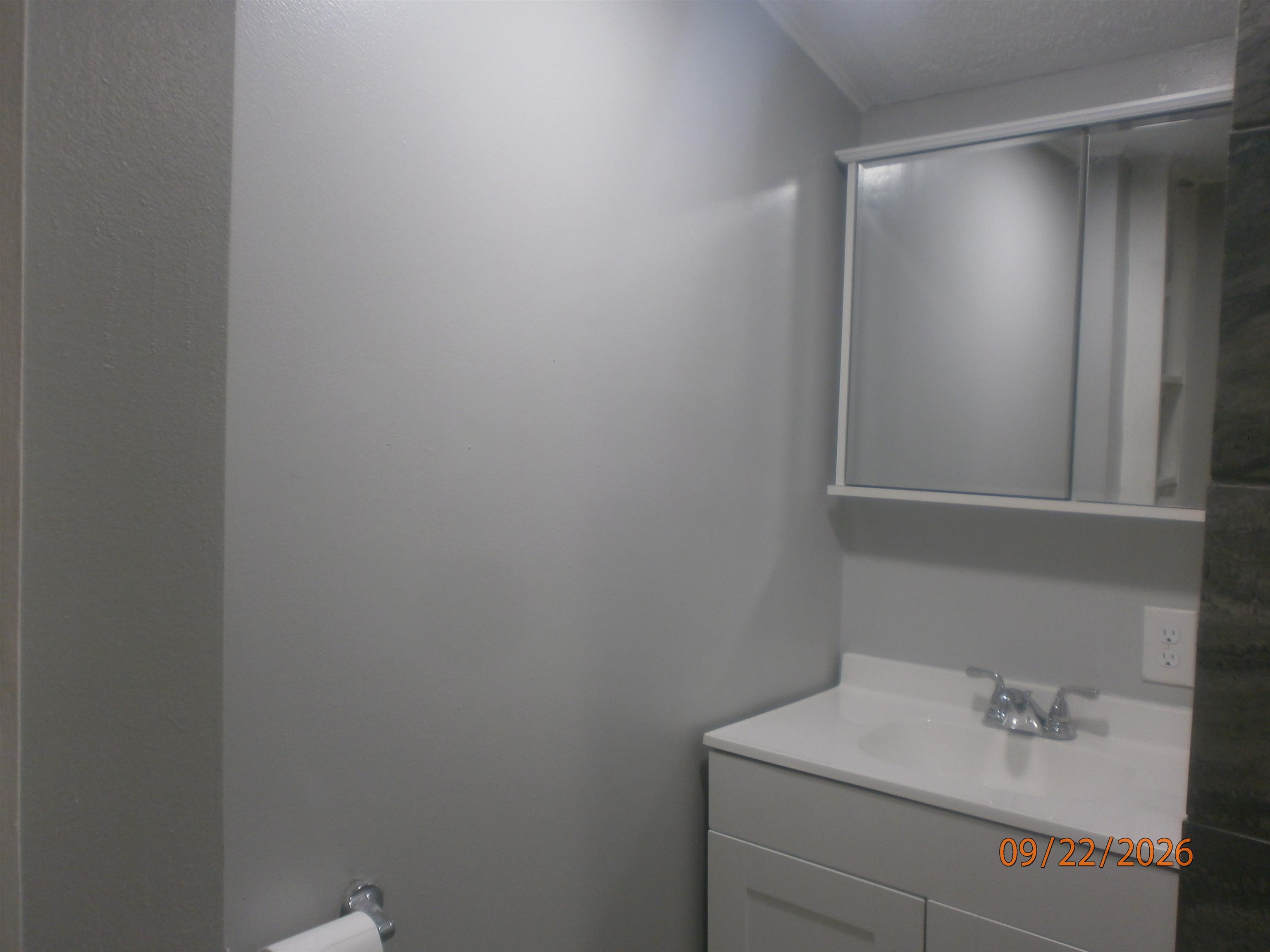 1121 E Ash St Property Photo 5
