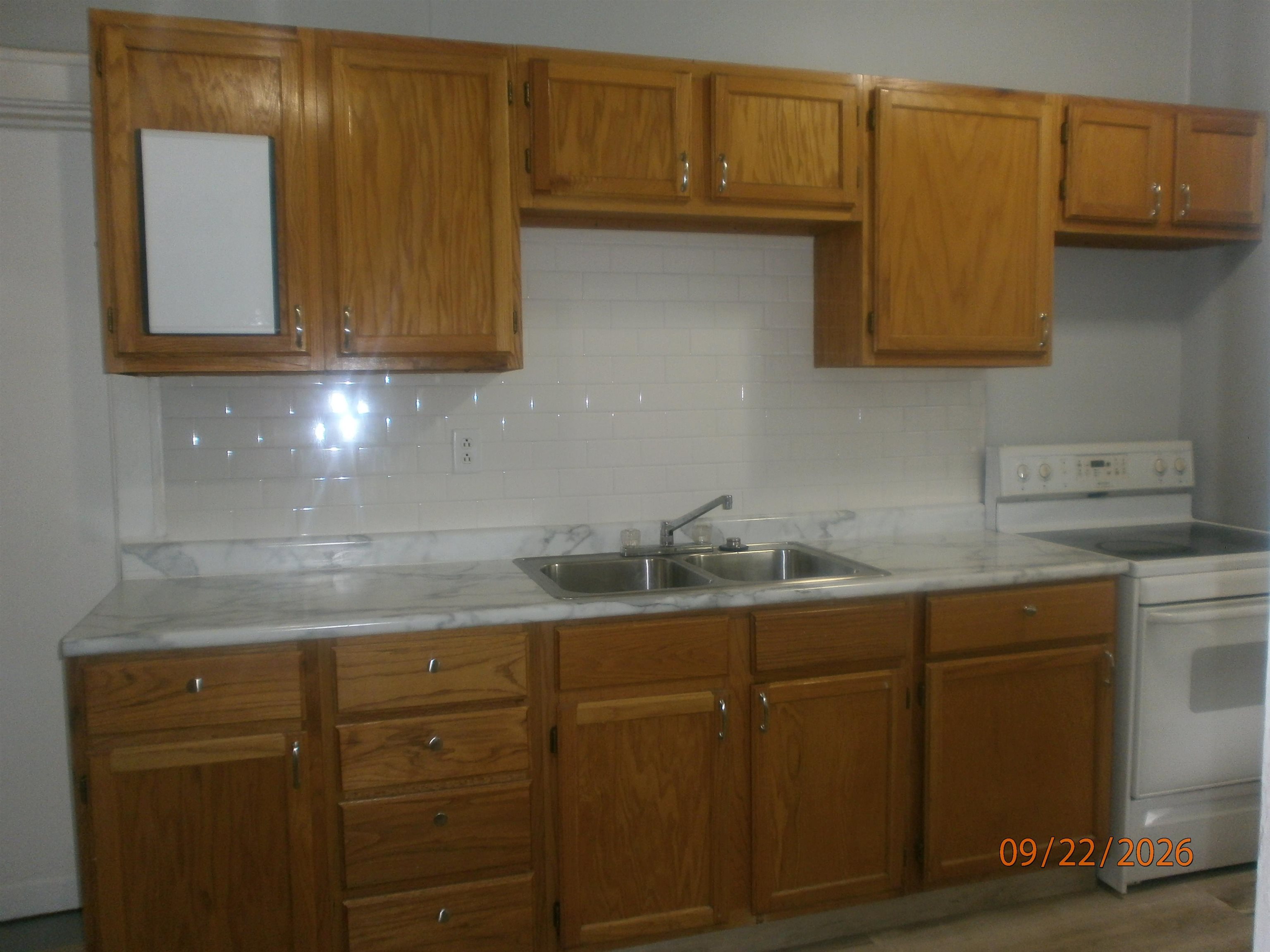 1121 E Ash St Property Photo 15
