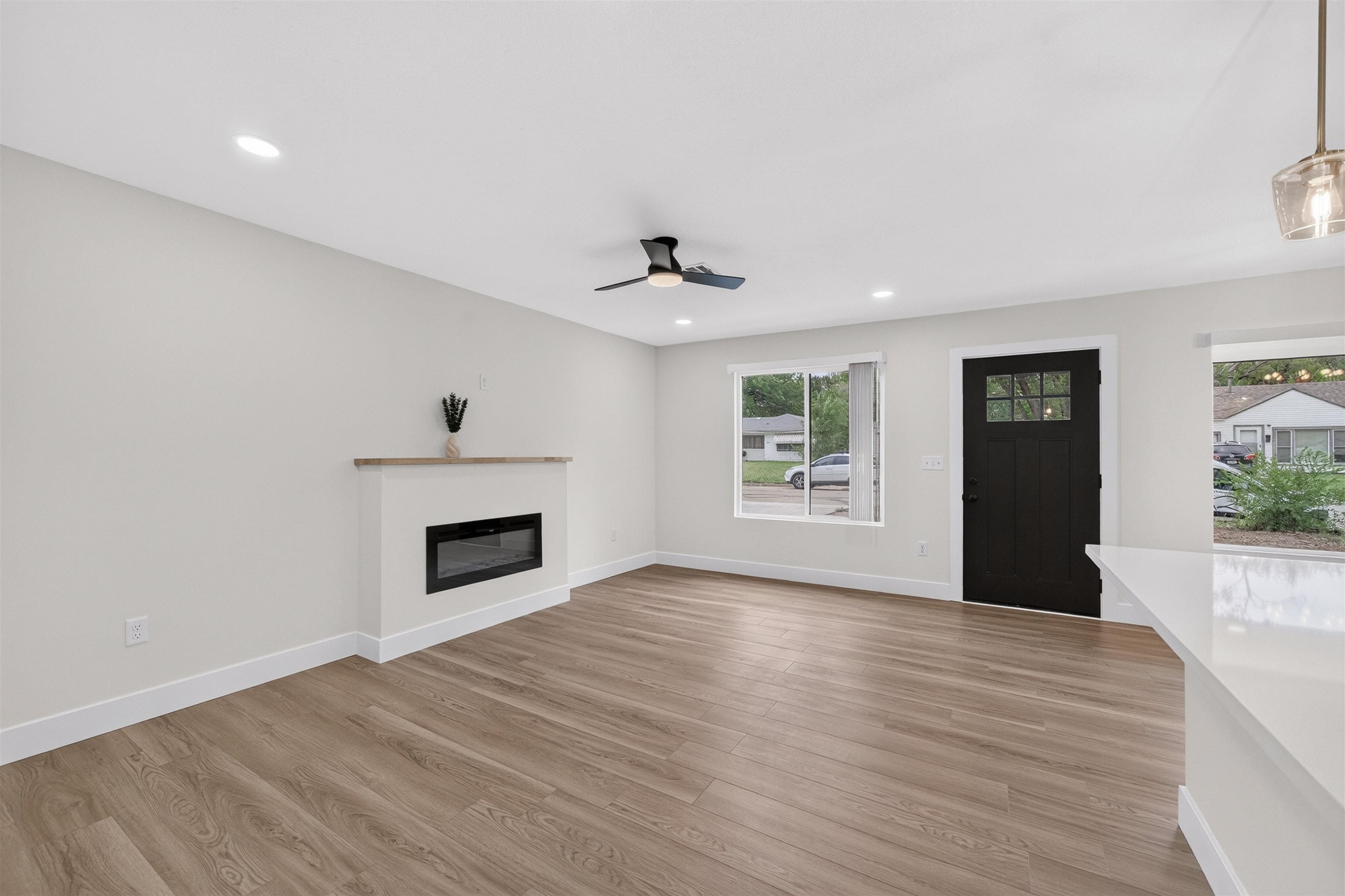 1745 N Chautauqua Property Photo 6