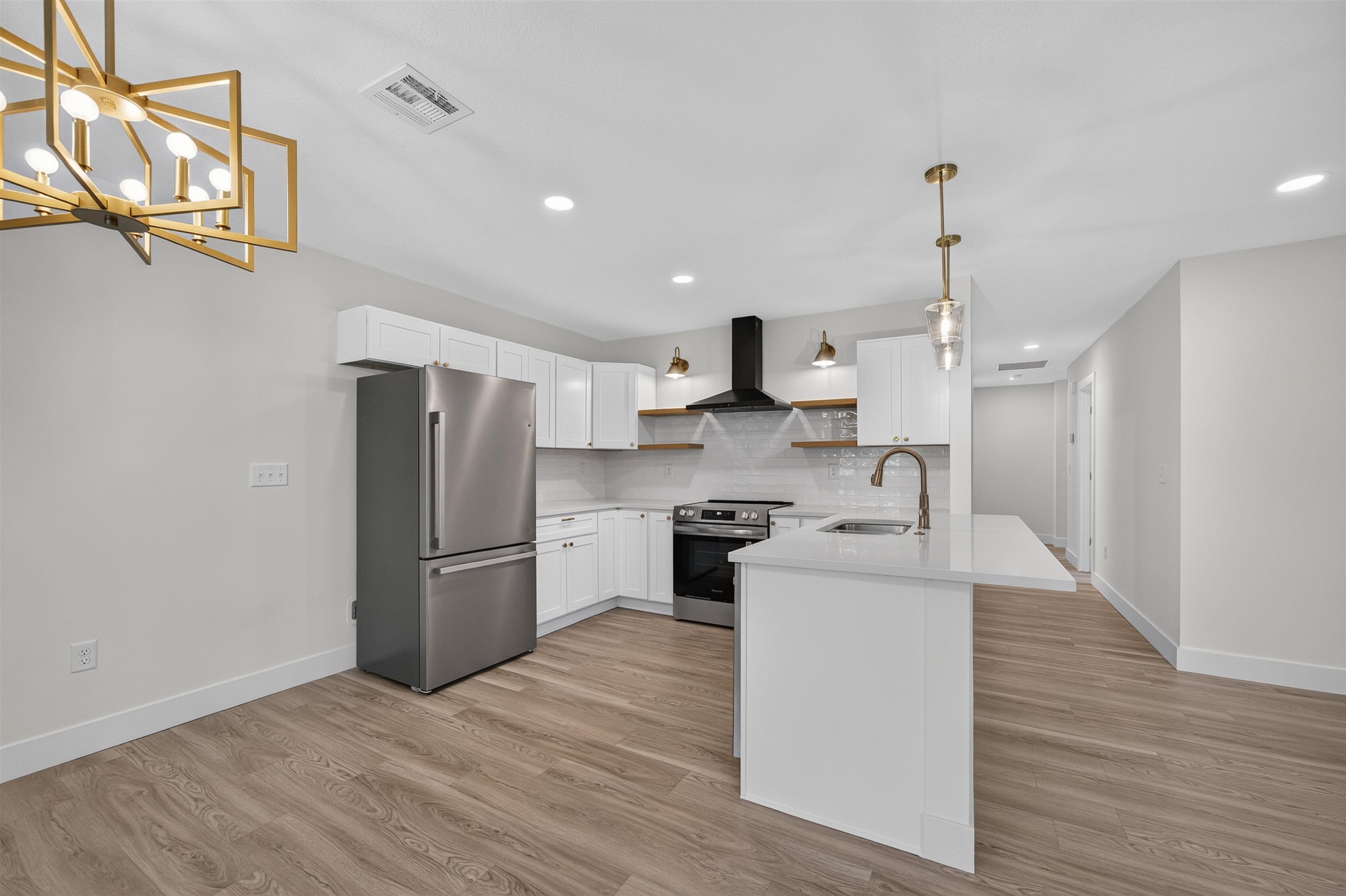 1745 N Chautauqua Property Photo 10