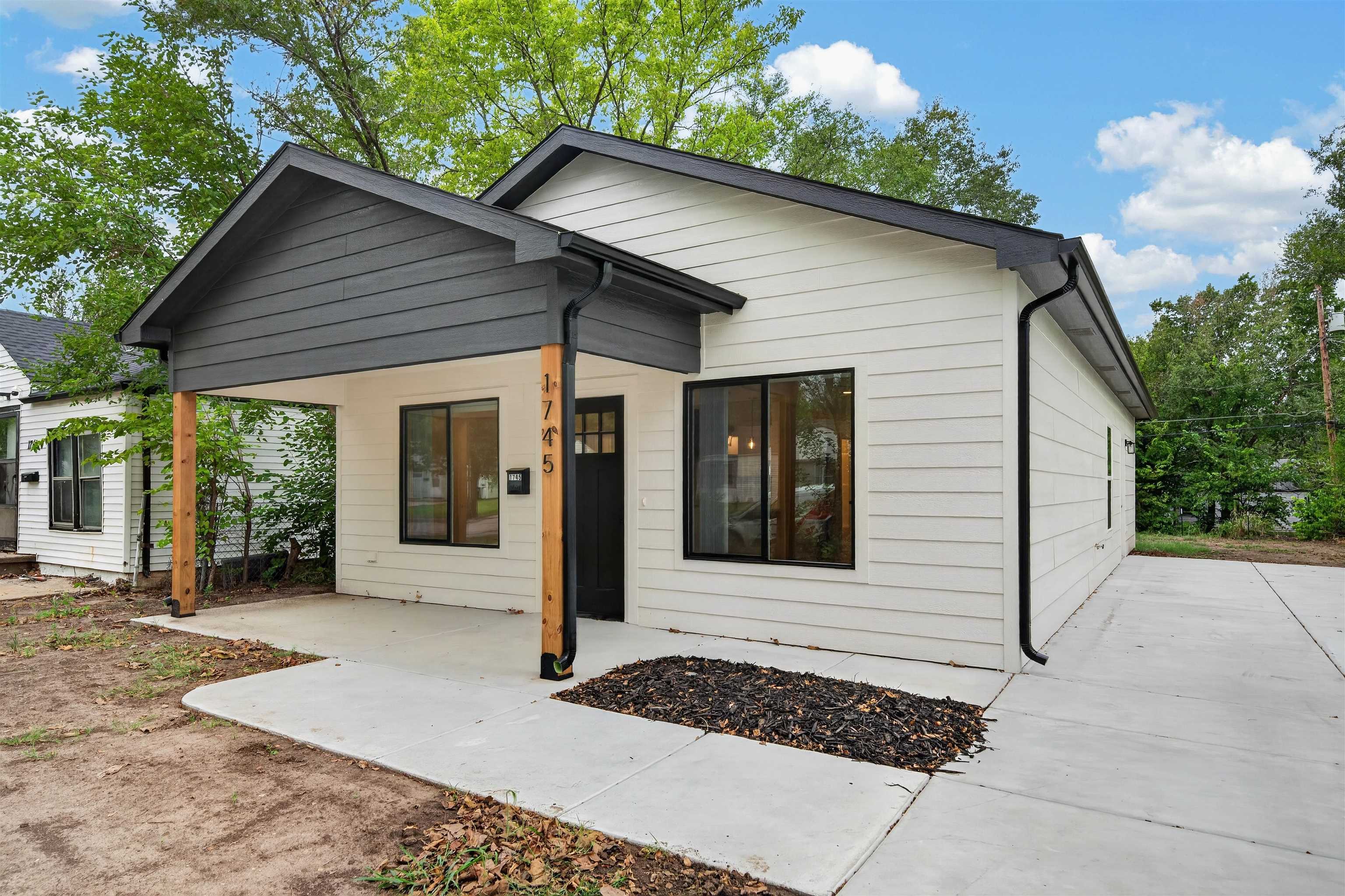 1745 N Chautauqua Property Photo 33