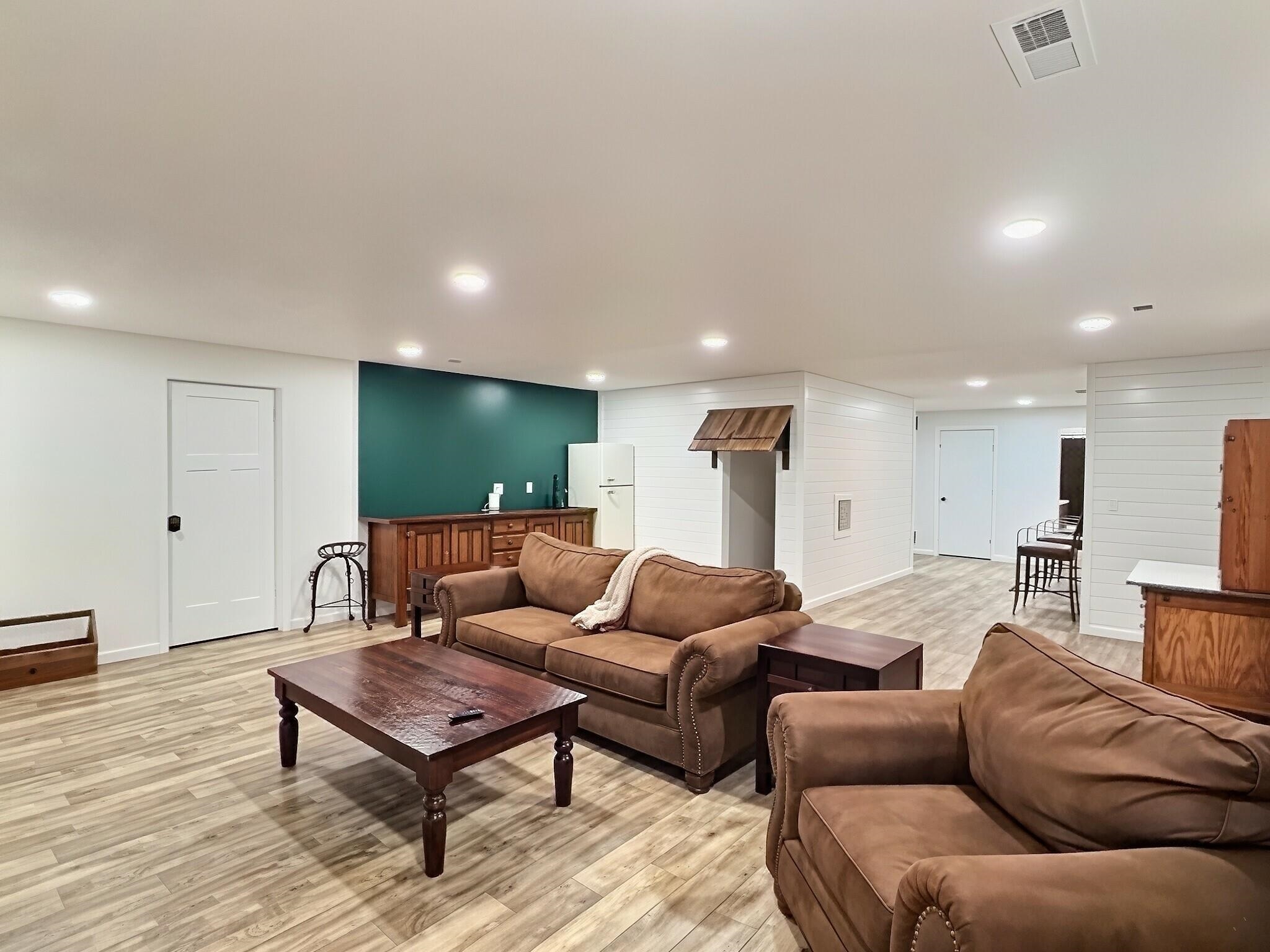 209 Matson Ct. Property Photo 26