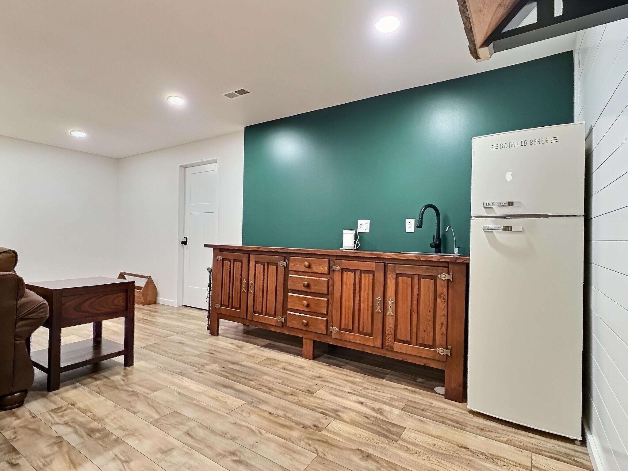 209 Matson Ct. Property Photo 28