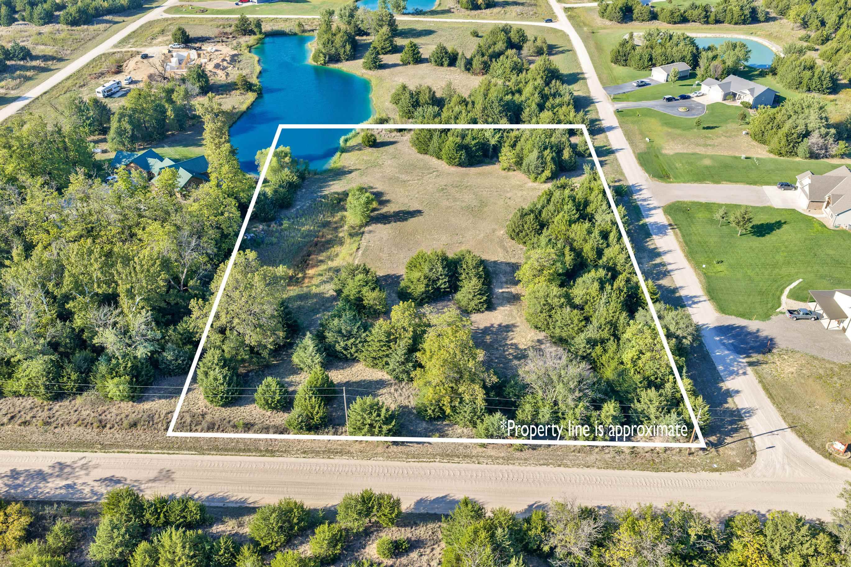 0000 E Red Tail Rd Property Photo 1
