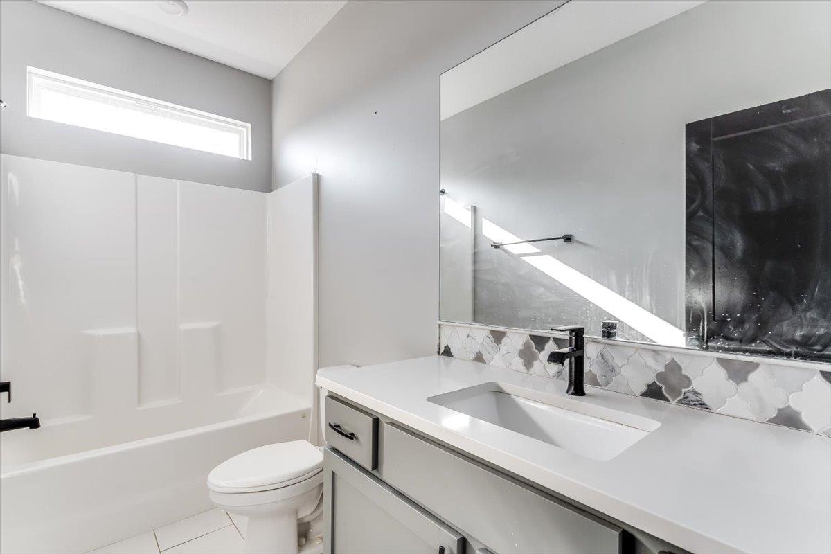 14807 W Moscelyn St Property Photo 17