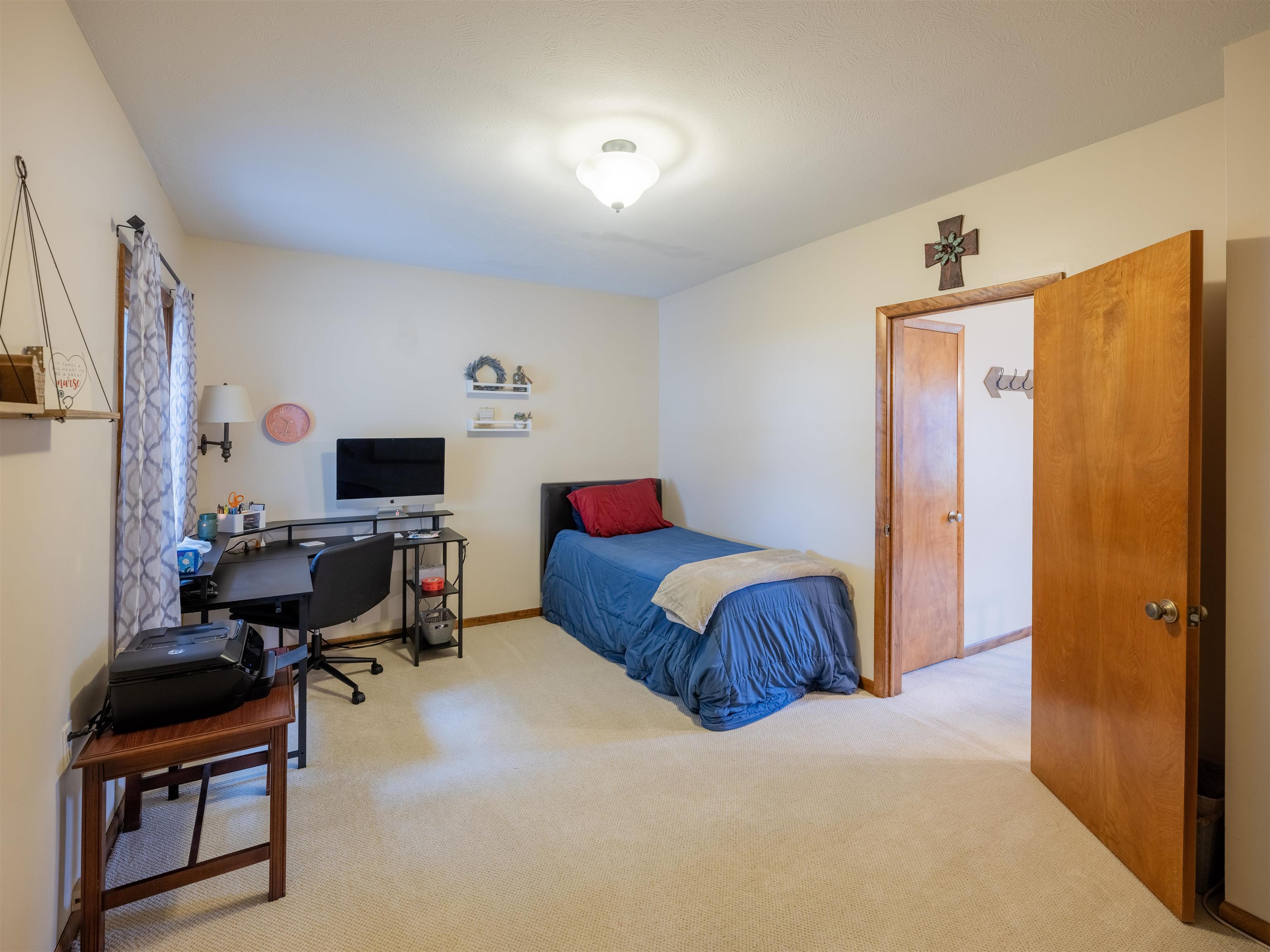 612 N Nelson St Property Photo 14