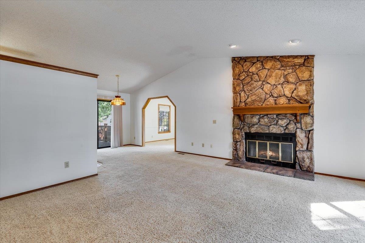 1810 N Socora St Property Photo 3