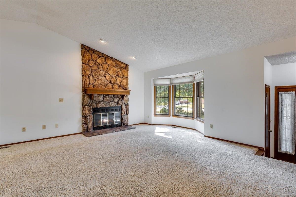 1810 N Socora St Property Photo 4
