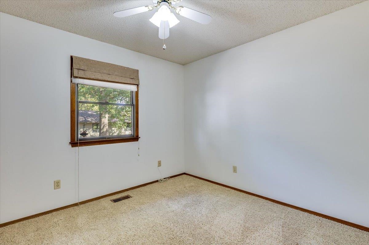 1810 N Socora St Property Photo 22