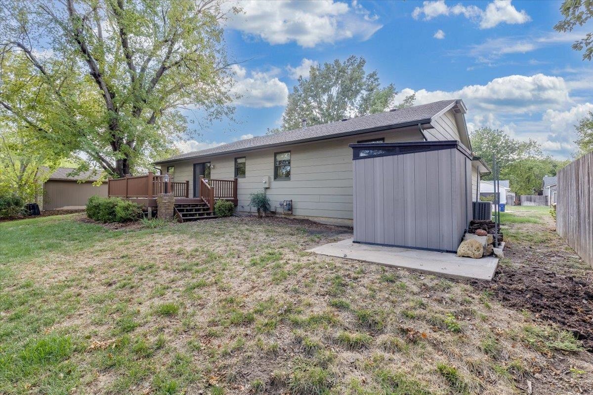1810 N Socora St Property Photo 33