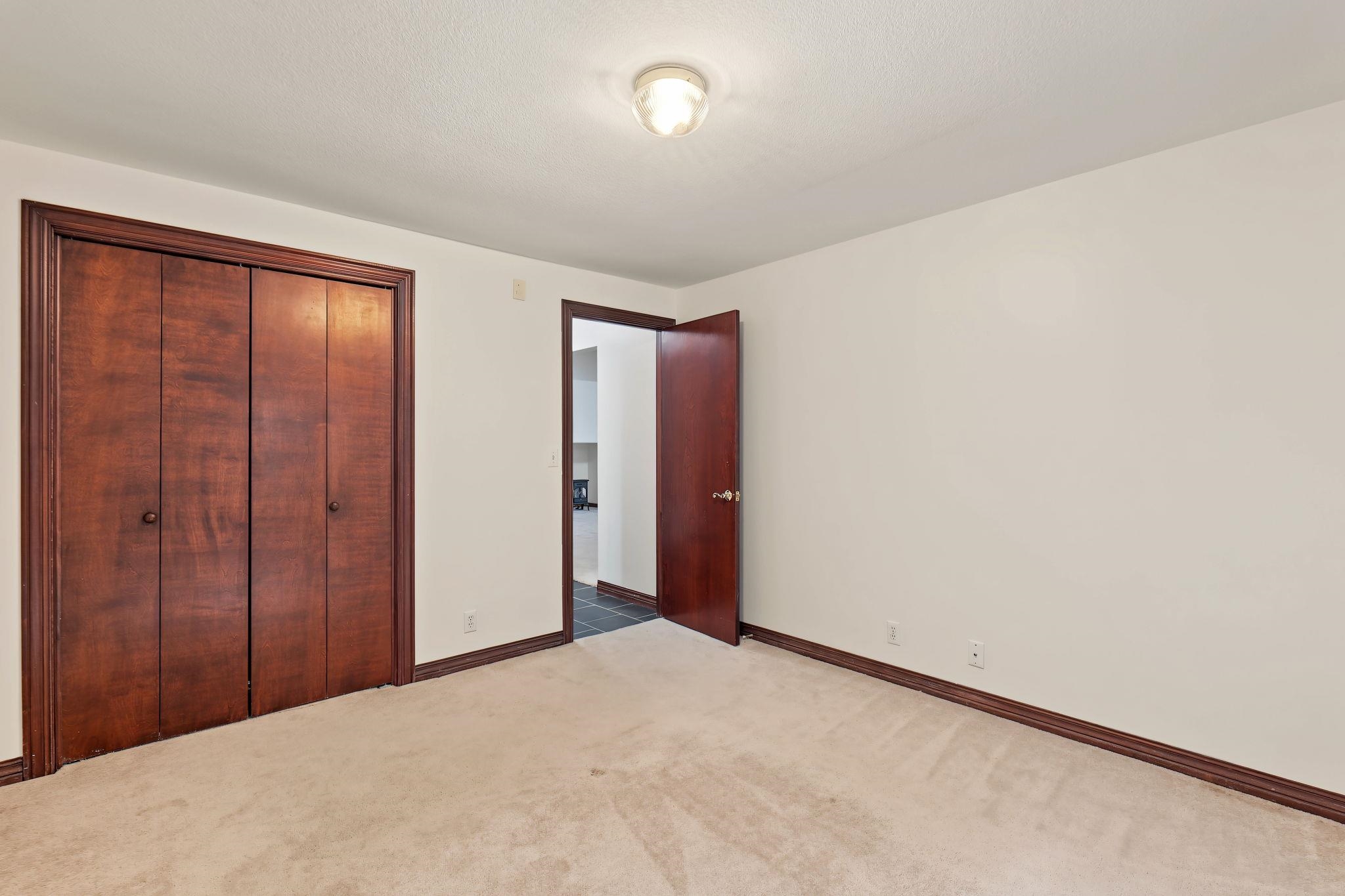 208 N Belmont Ave Property Photo 18
