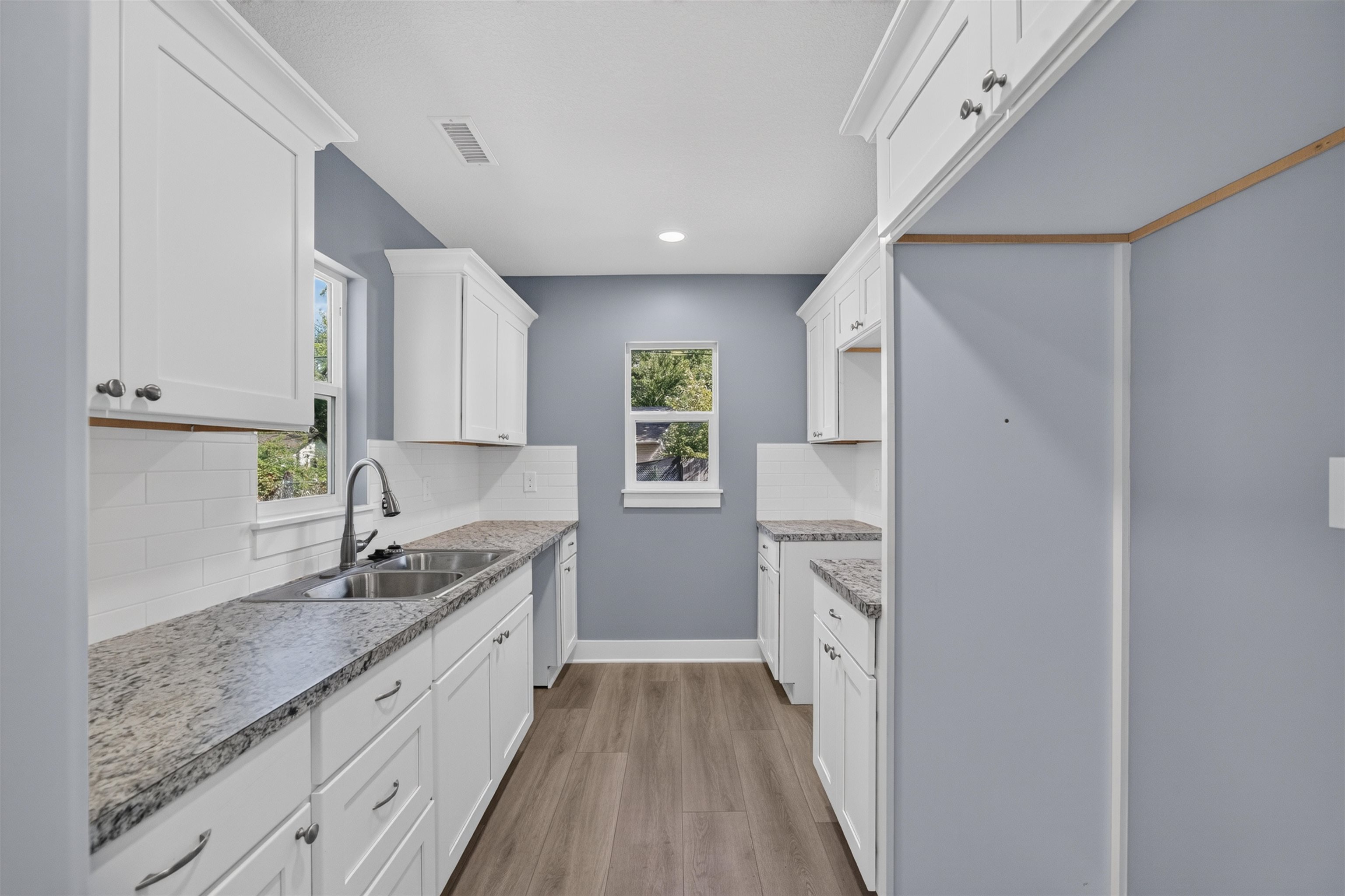 6415 N West Park View St Property Photo 10