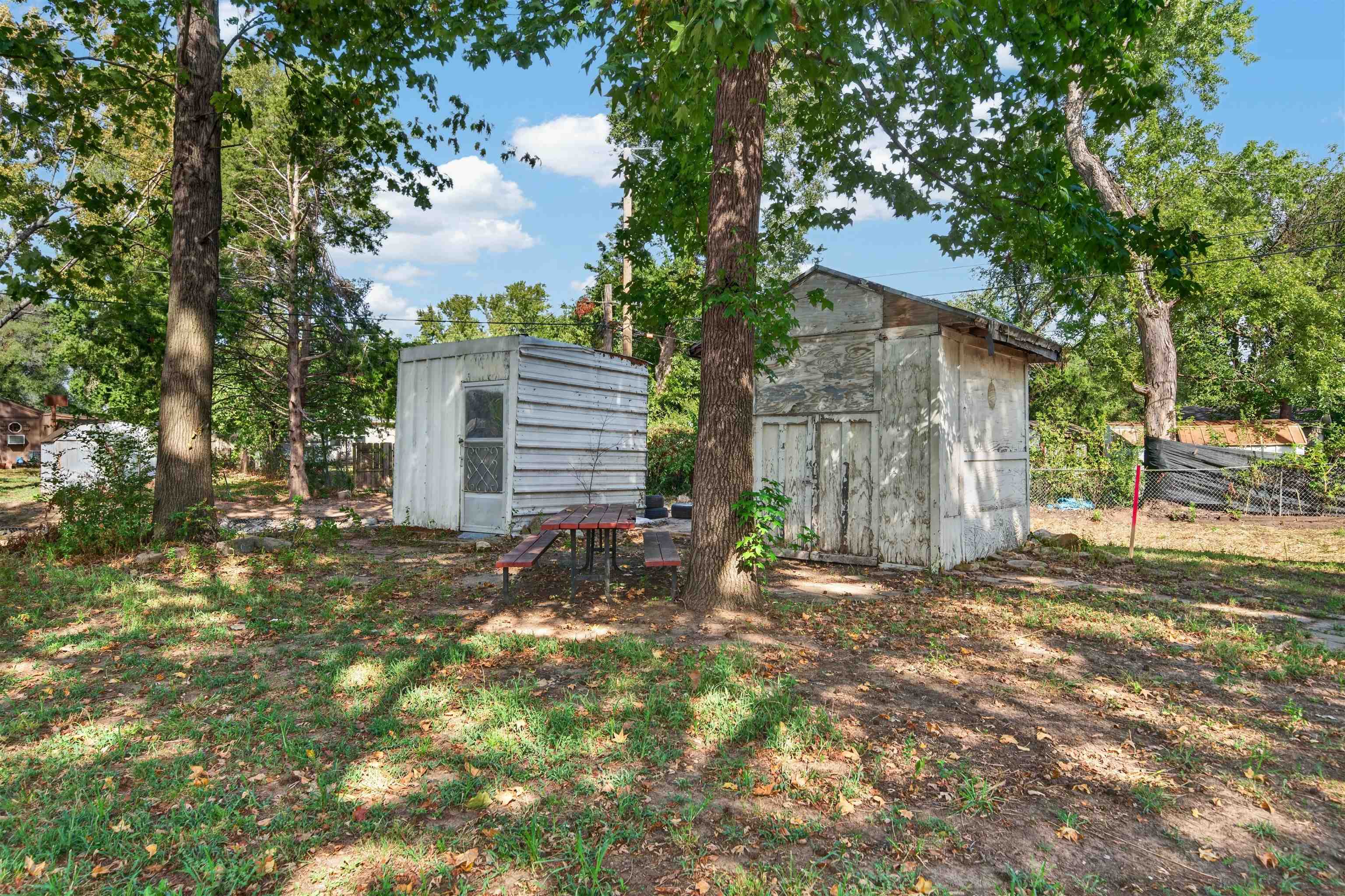 6415 N West Park View St Property Photo 24