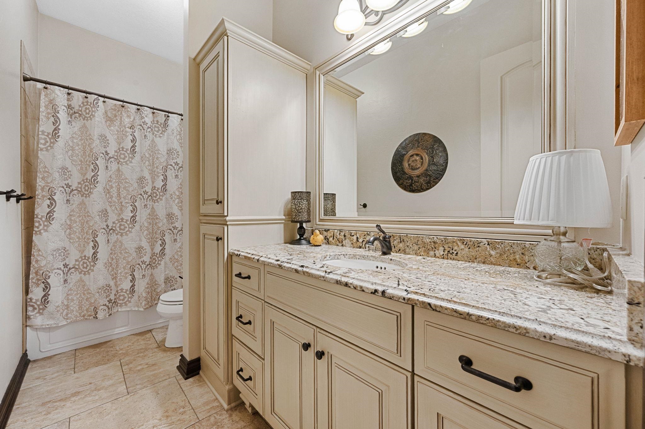 8219 W Meadow Park Property Photo 20