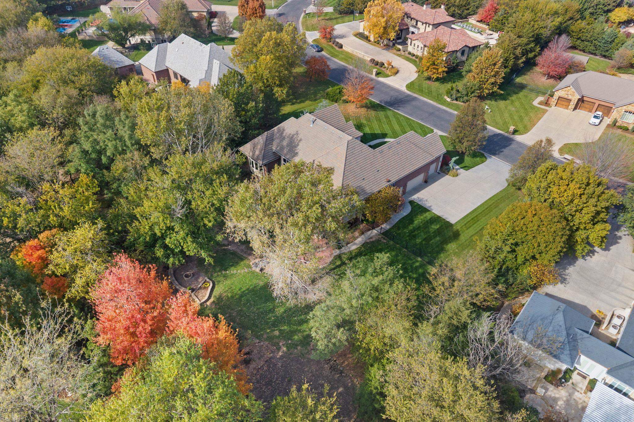 8219 W Meadow Park Property Photo 34