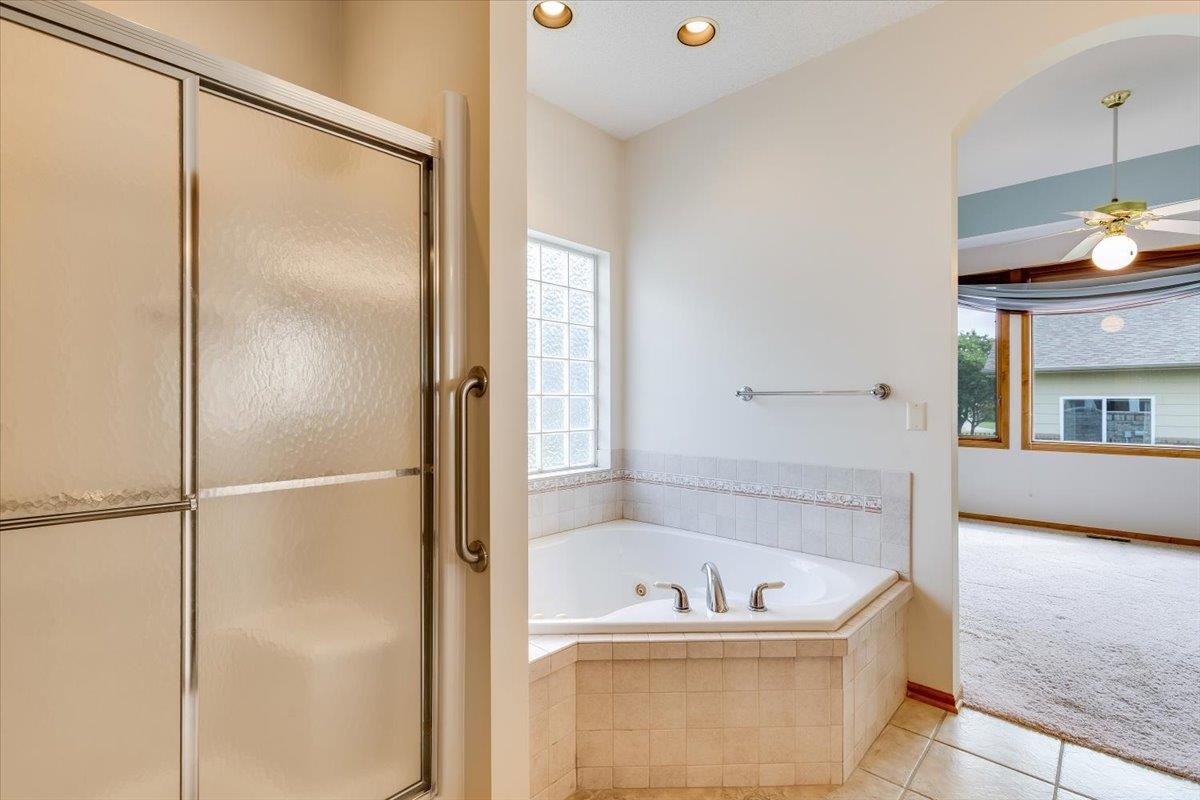 4528 N Barton Creek Ct Property Photo 21